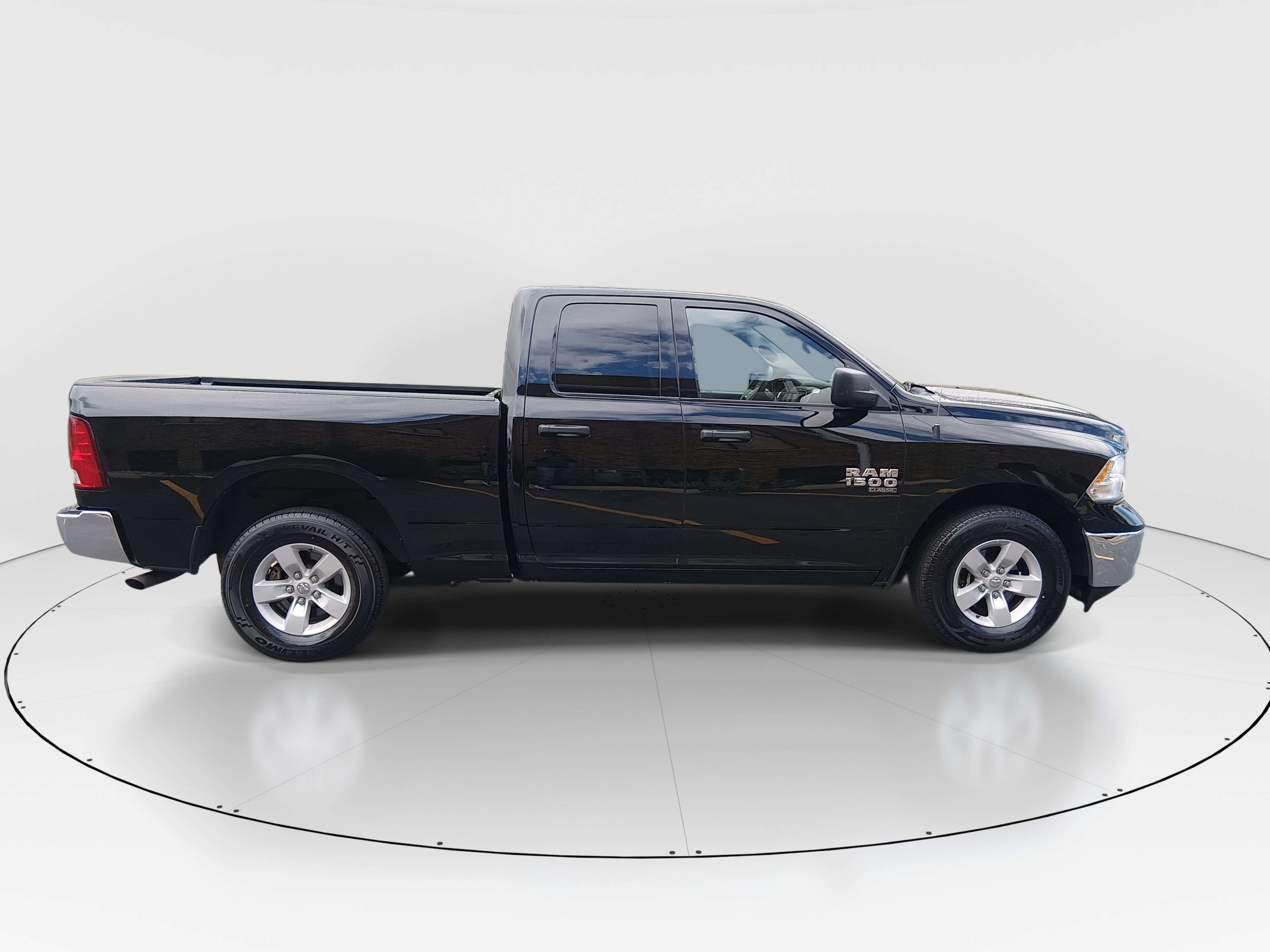 2024 RAM Ram 1500 Classic SLT - Photo 8