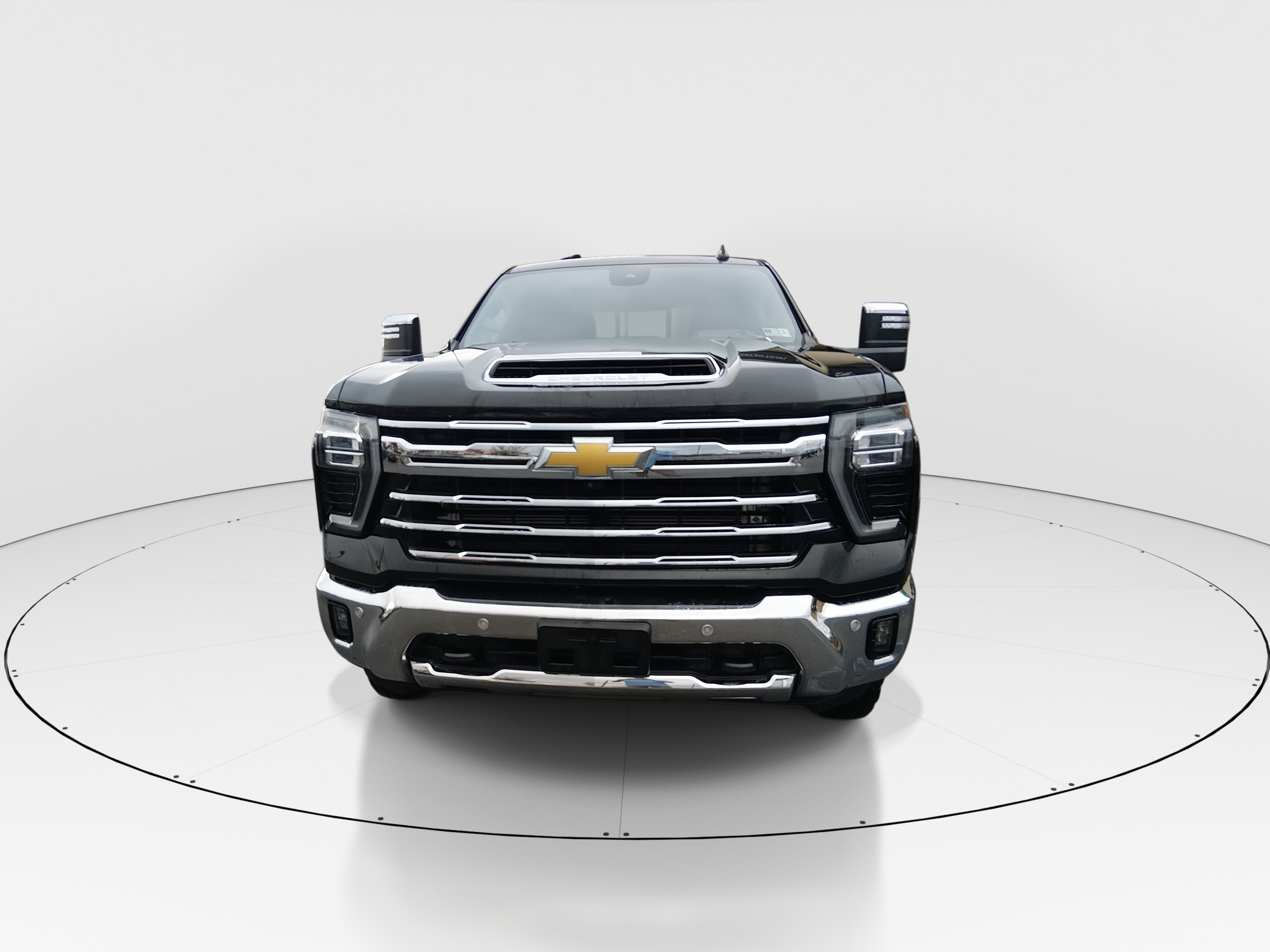 2024 Chevrolet Silverado 2500HD LTZ - Photo 2