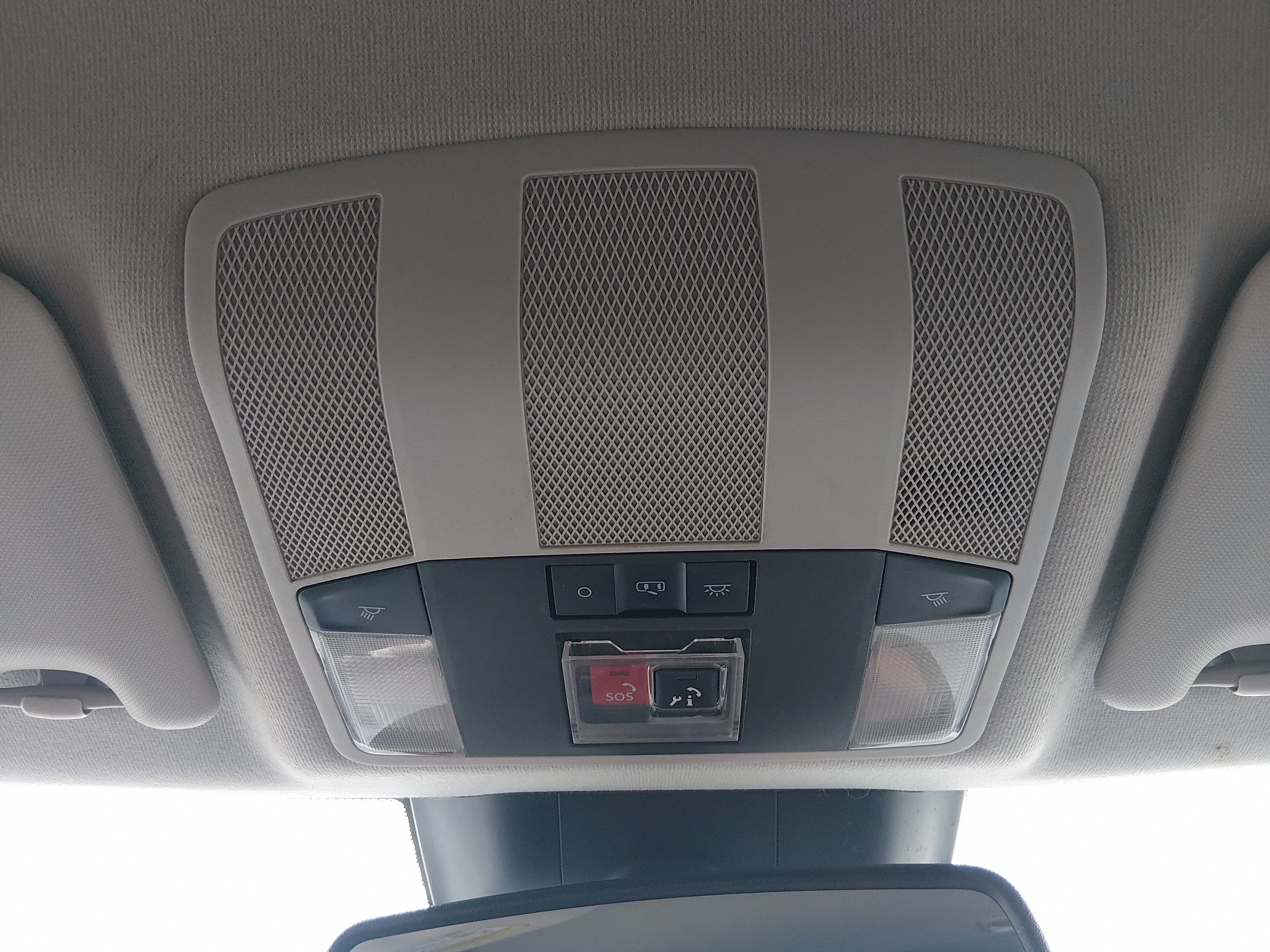 2024 Mitsubishi Eclipse Cross SE - Photo 19