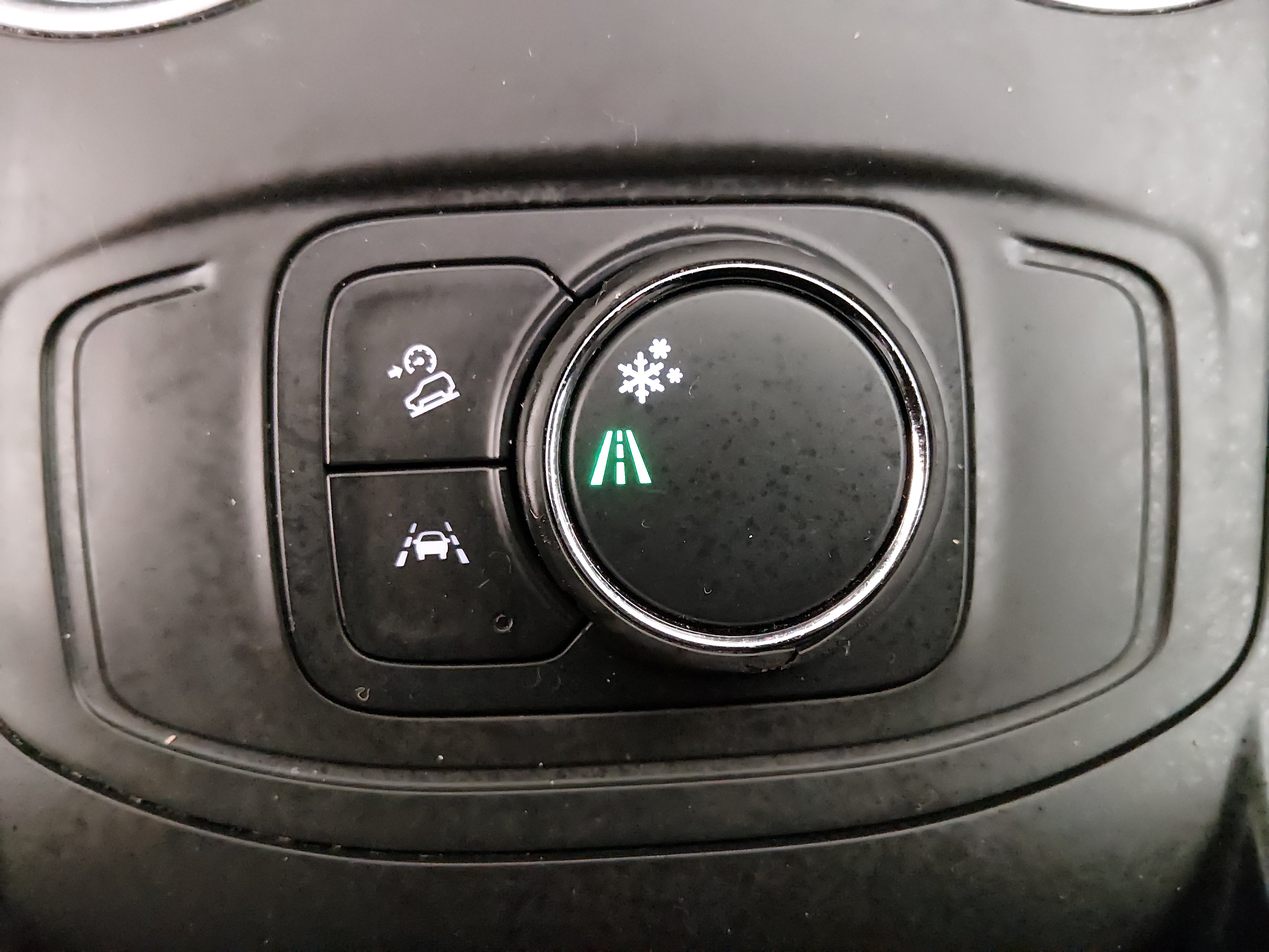 2024 GMC Terrain SLE - Photo 17