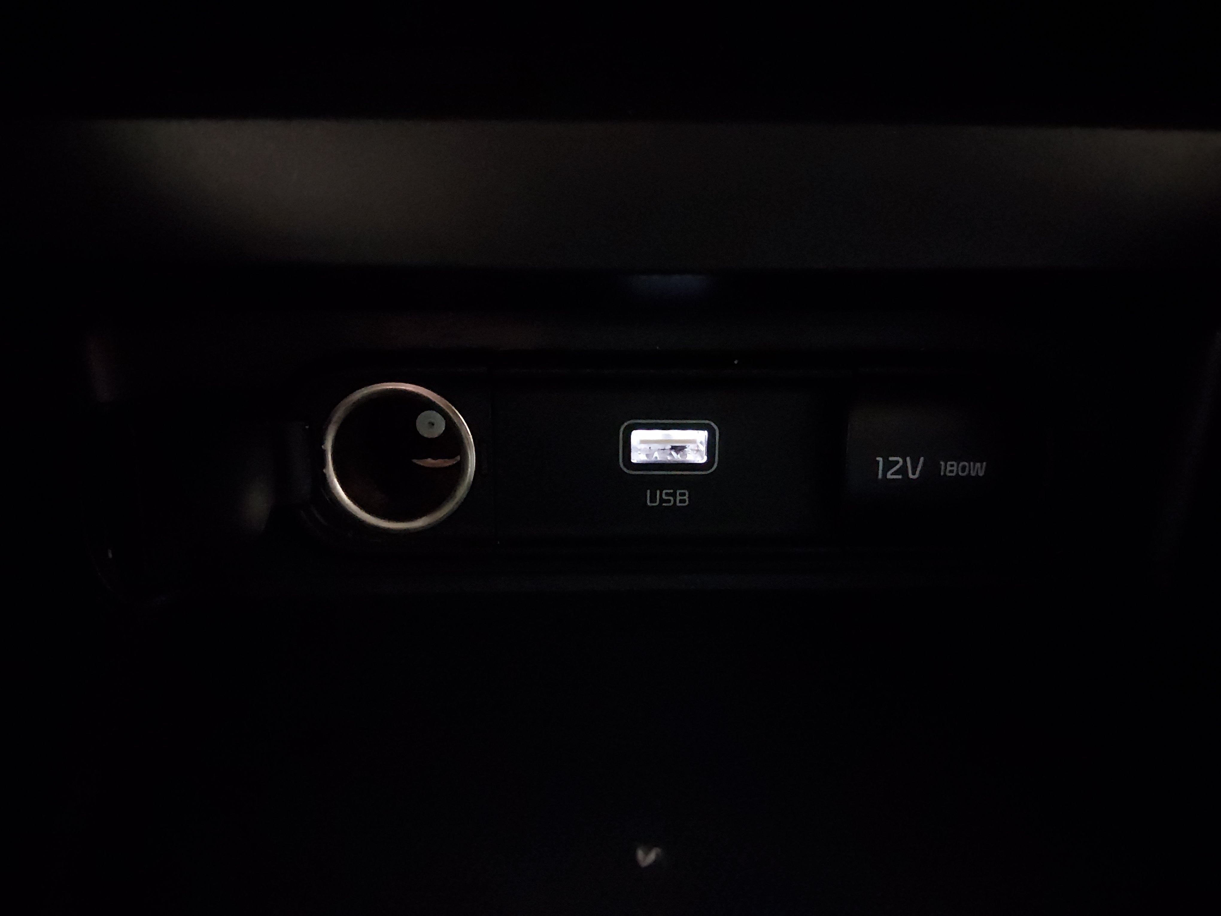 2024 Kia Soul LX - Photo 18