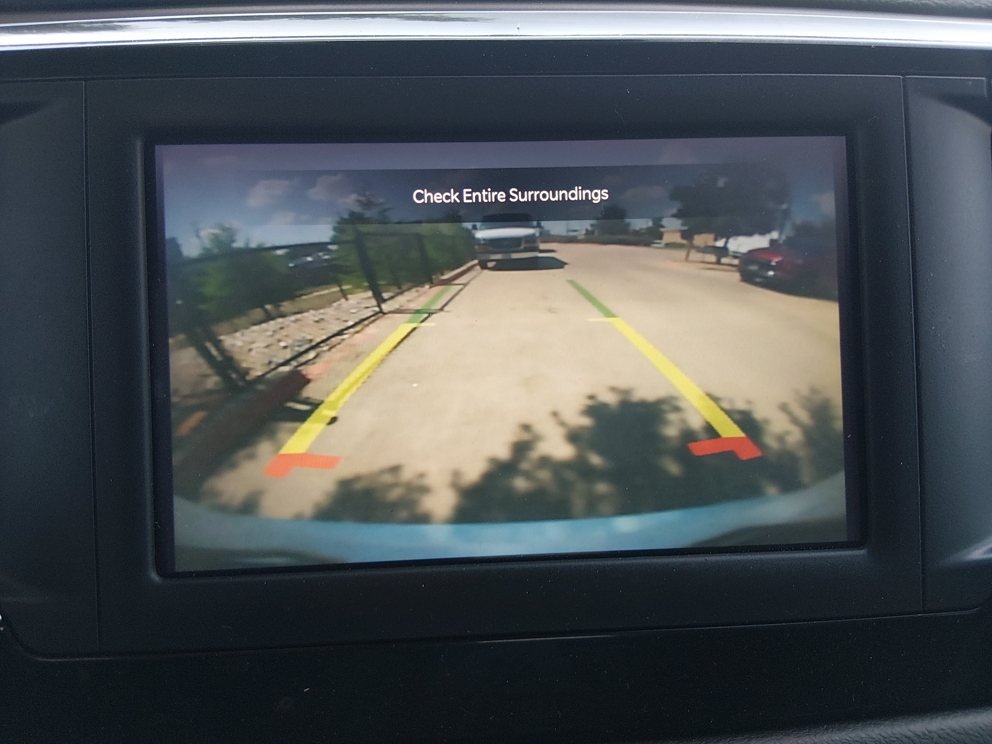 2023 Chrysler Voyager LX - Photo 16