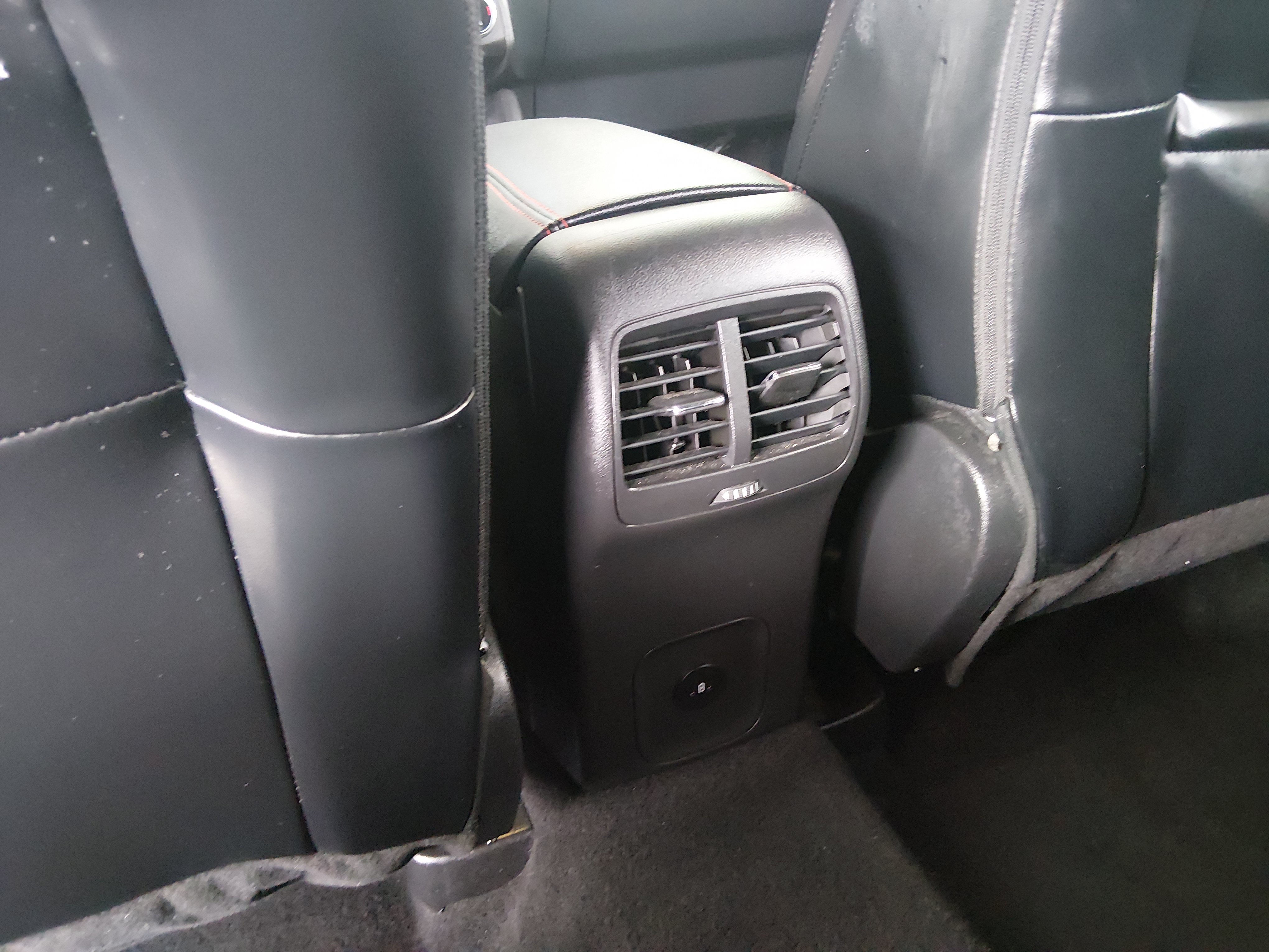 2025 Ford Escape ST-Line - Photo 15