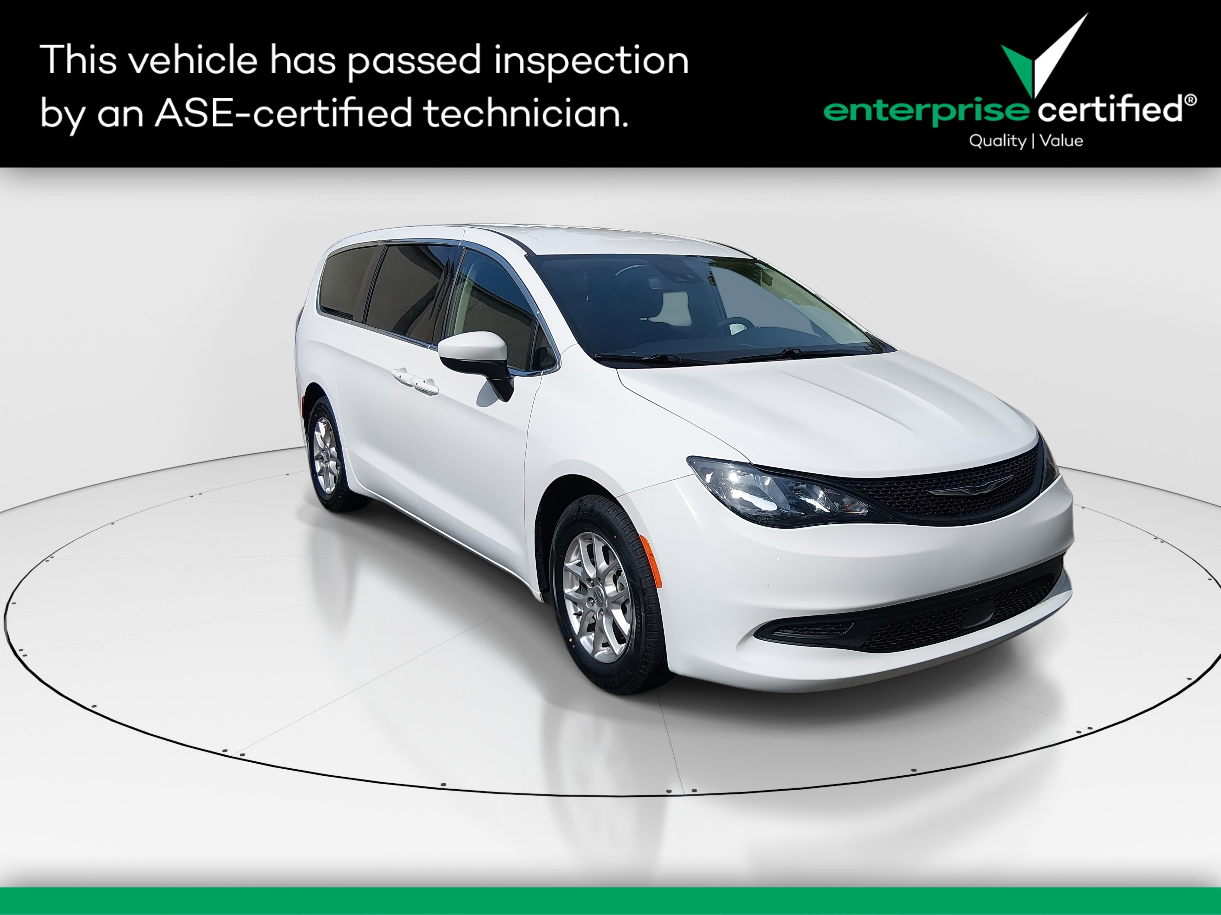2023 Chrysler Voyager