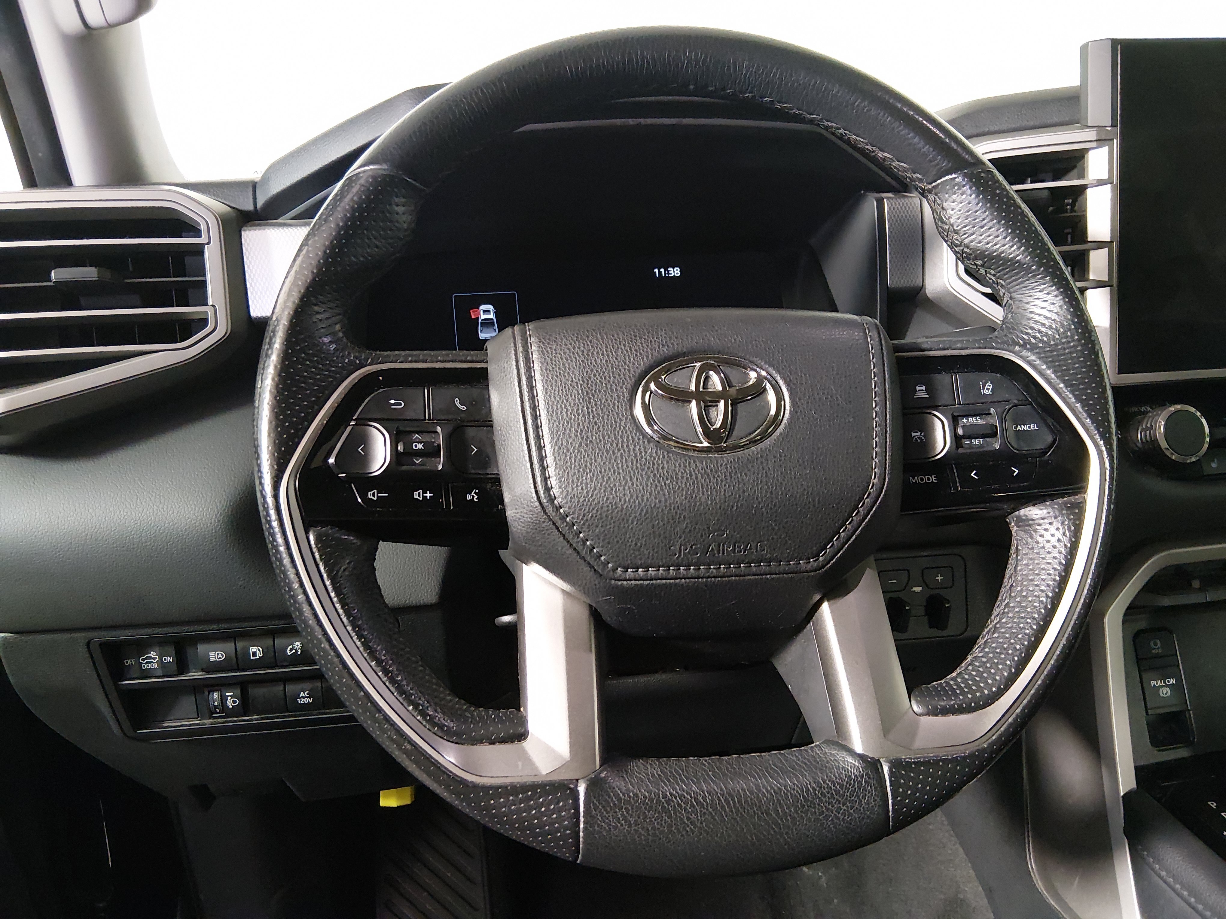 2023 Toyota Tundra Limited - Photo 12