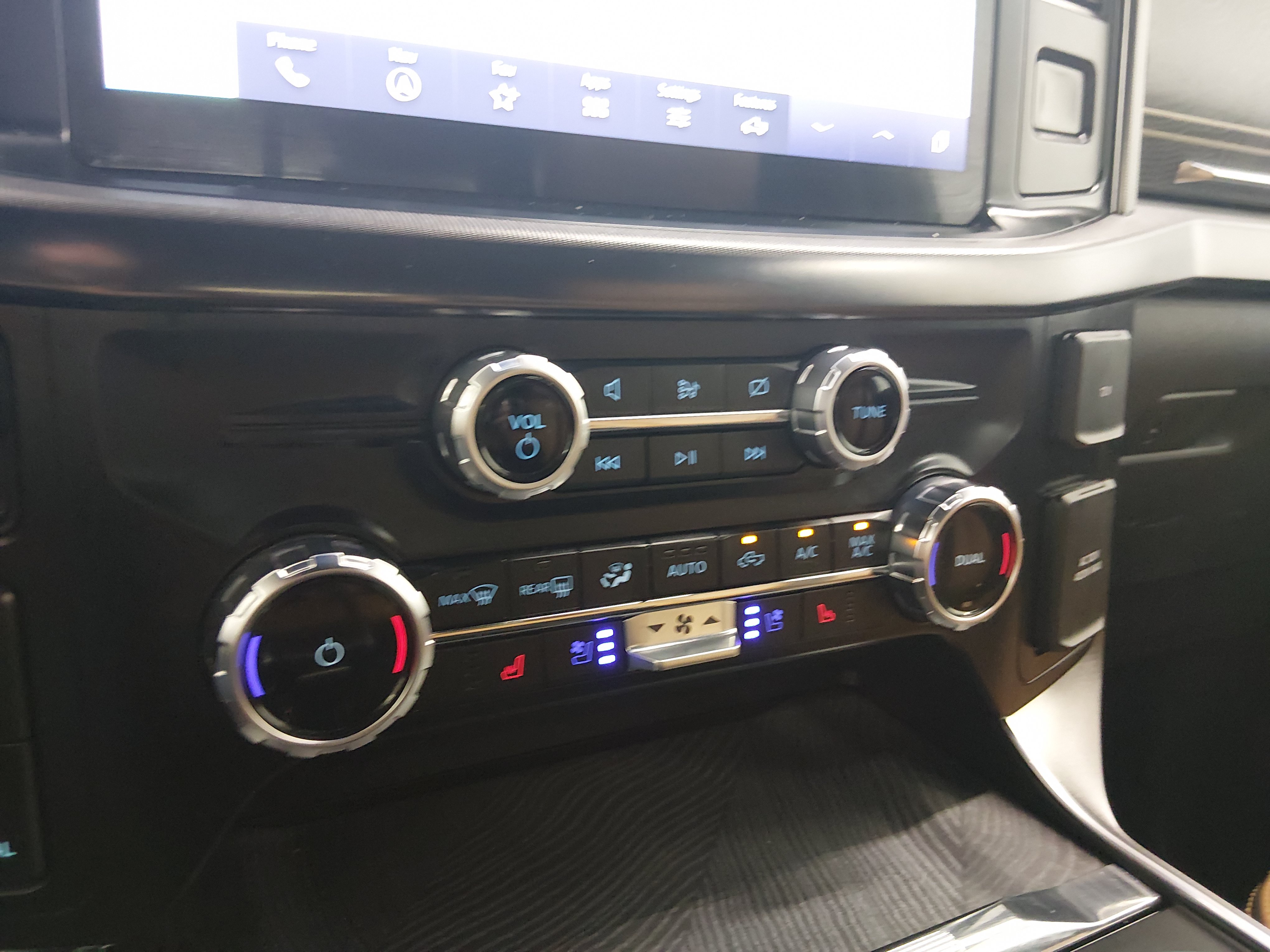 2023 Ford F-150 Platinum - Photo 13