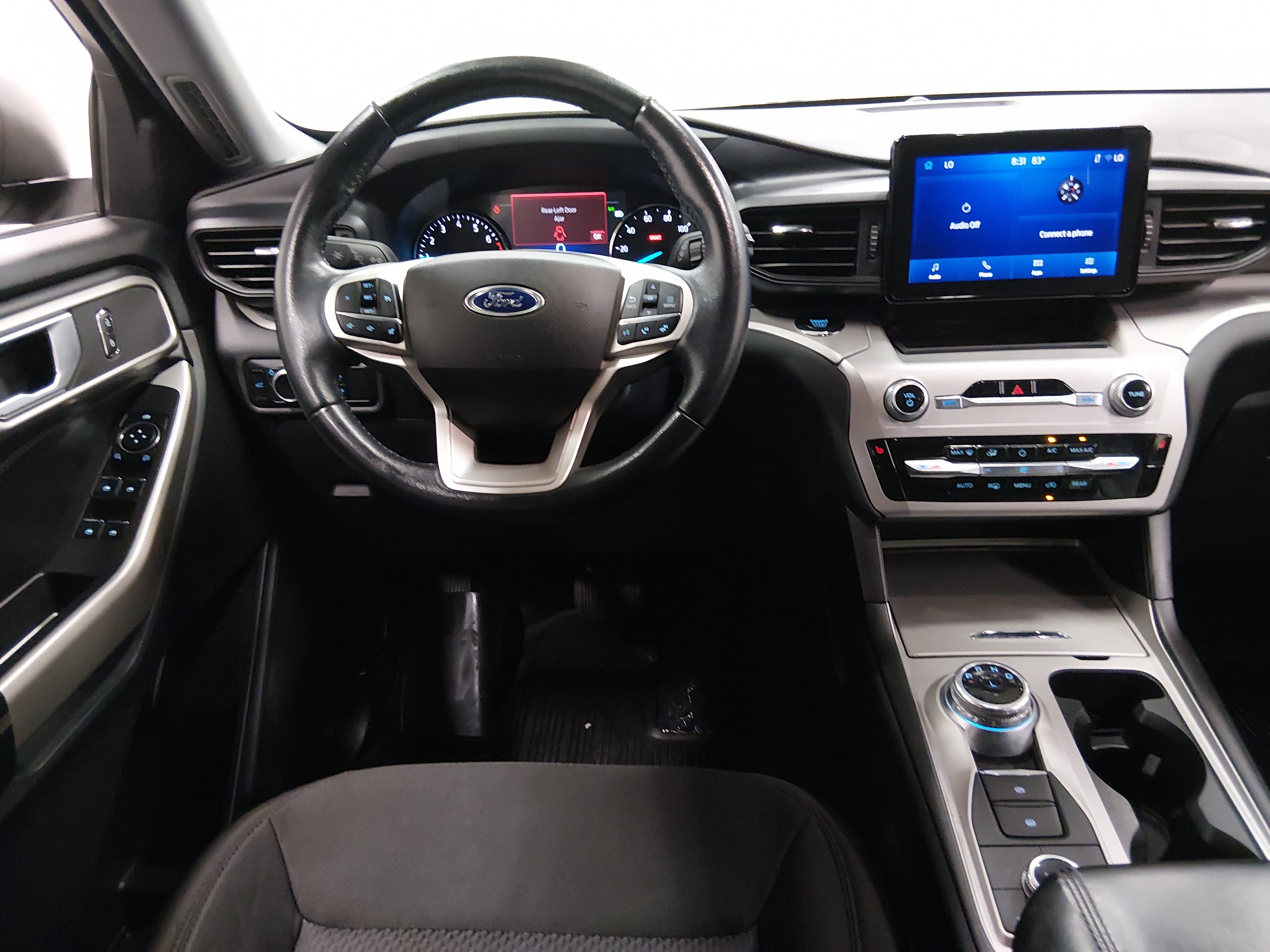 2023 Ford Explorer XLT - Photo 12