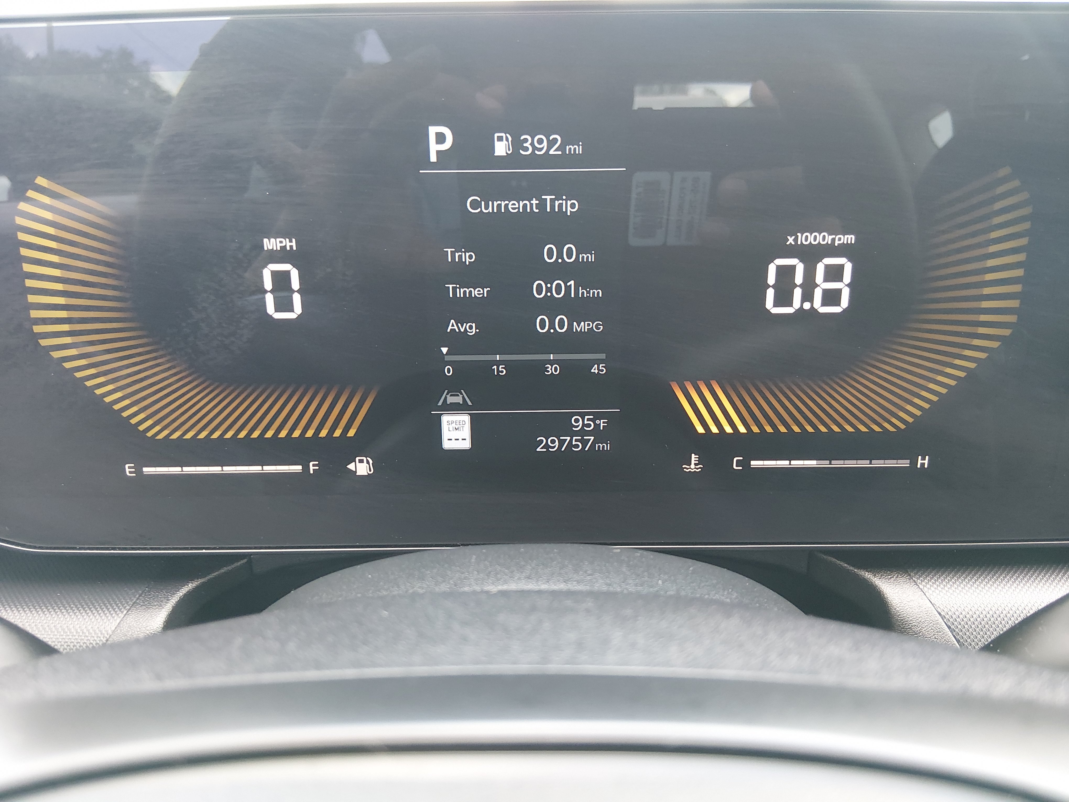 2025 Kia K4 LXS - Photo 14