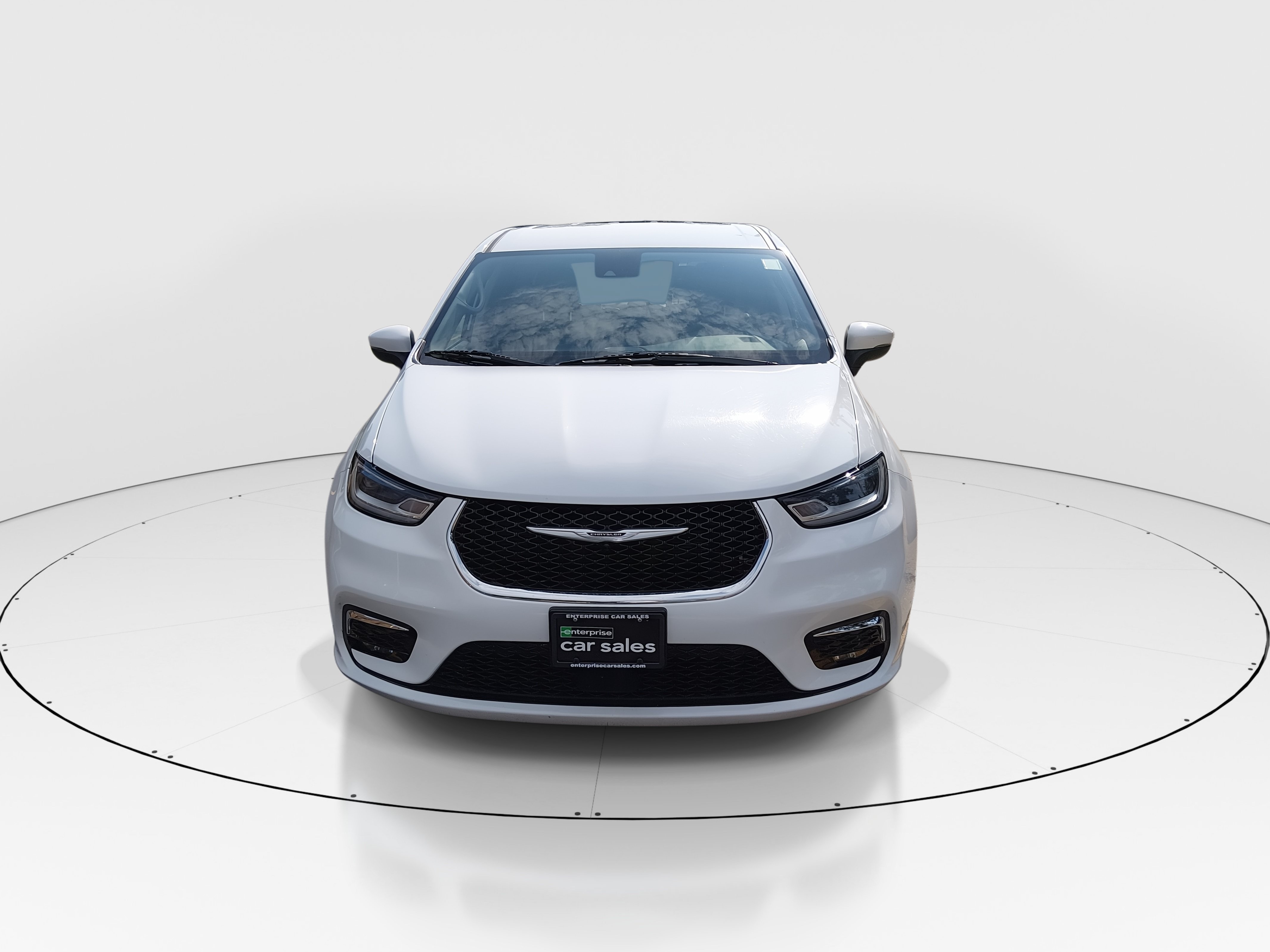 2023 Chrysler Pacifica Touring L - Photo 2
