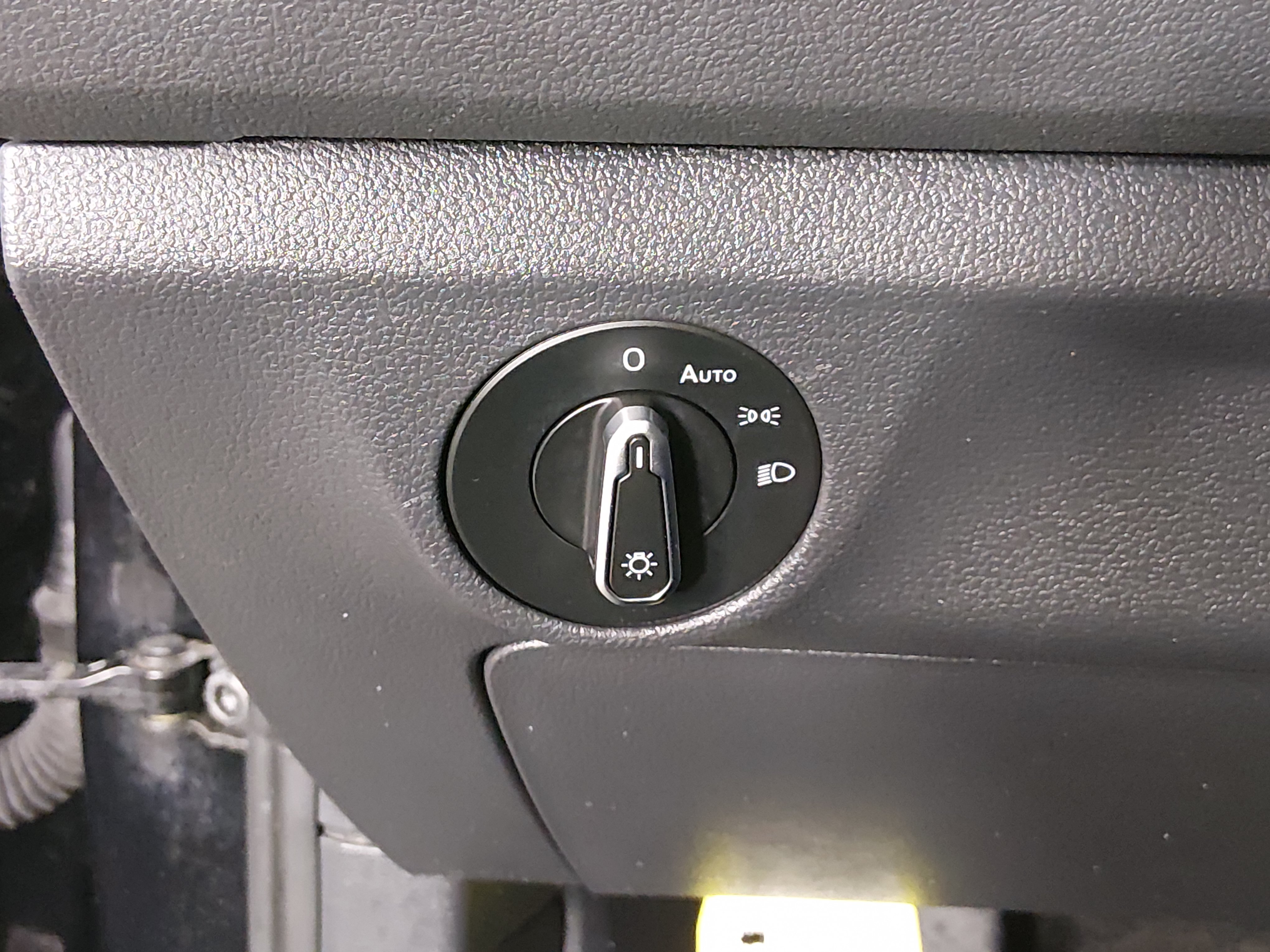 2024 Volkswagen Jetta SE - Photo 13