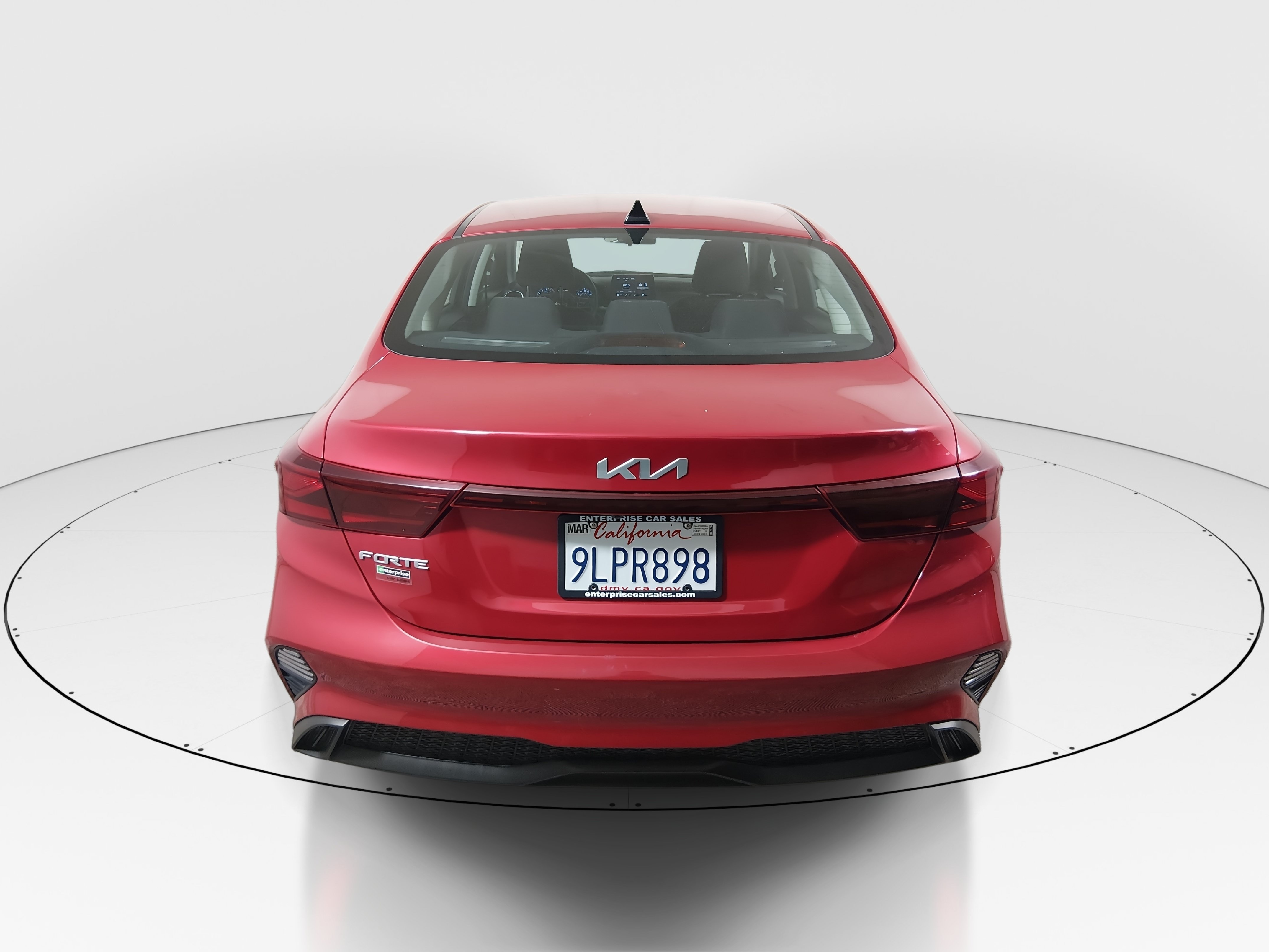 2024 Kia Forte LXS - Photo 6