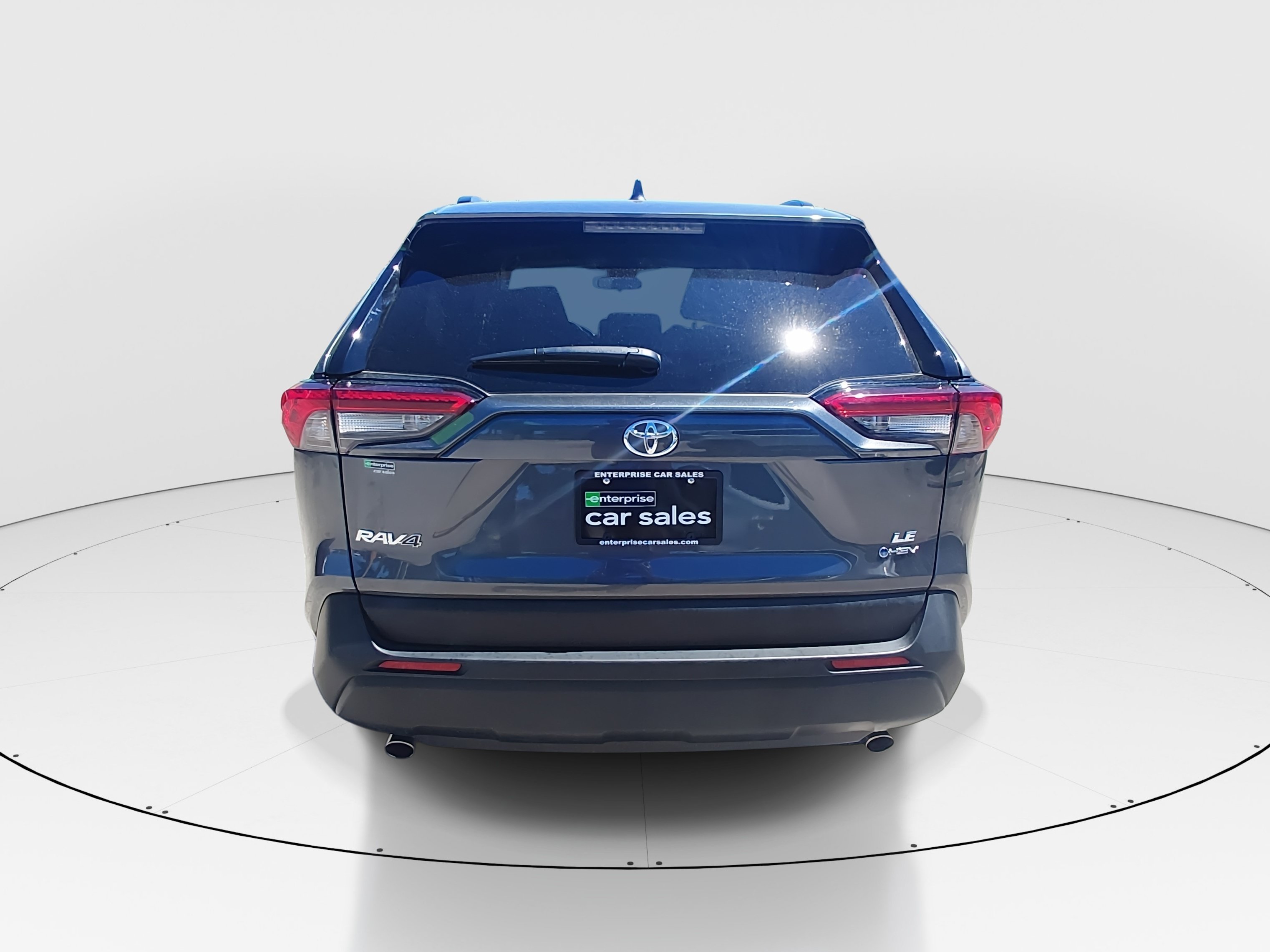 2025 Toyota RAV4 LE - Photo 6