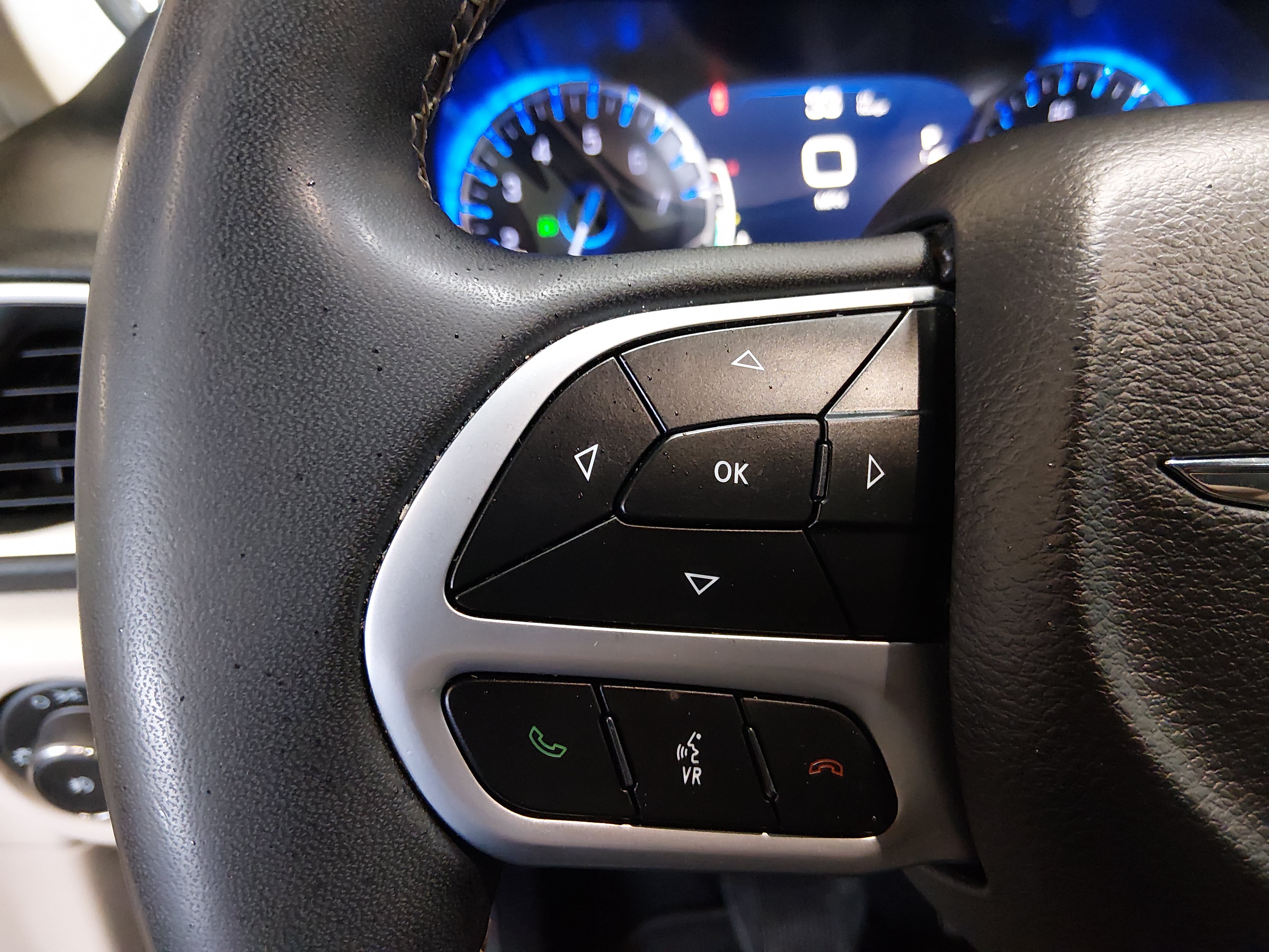 2023 Chrysler Pacifica Touring L - Photo 12