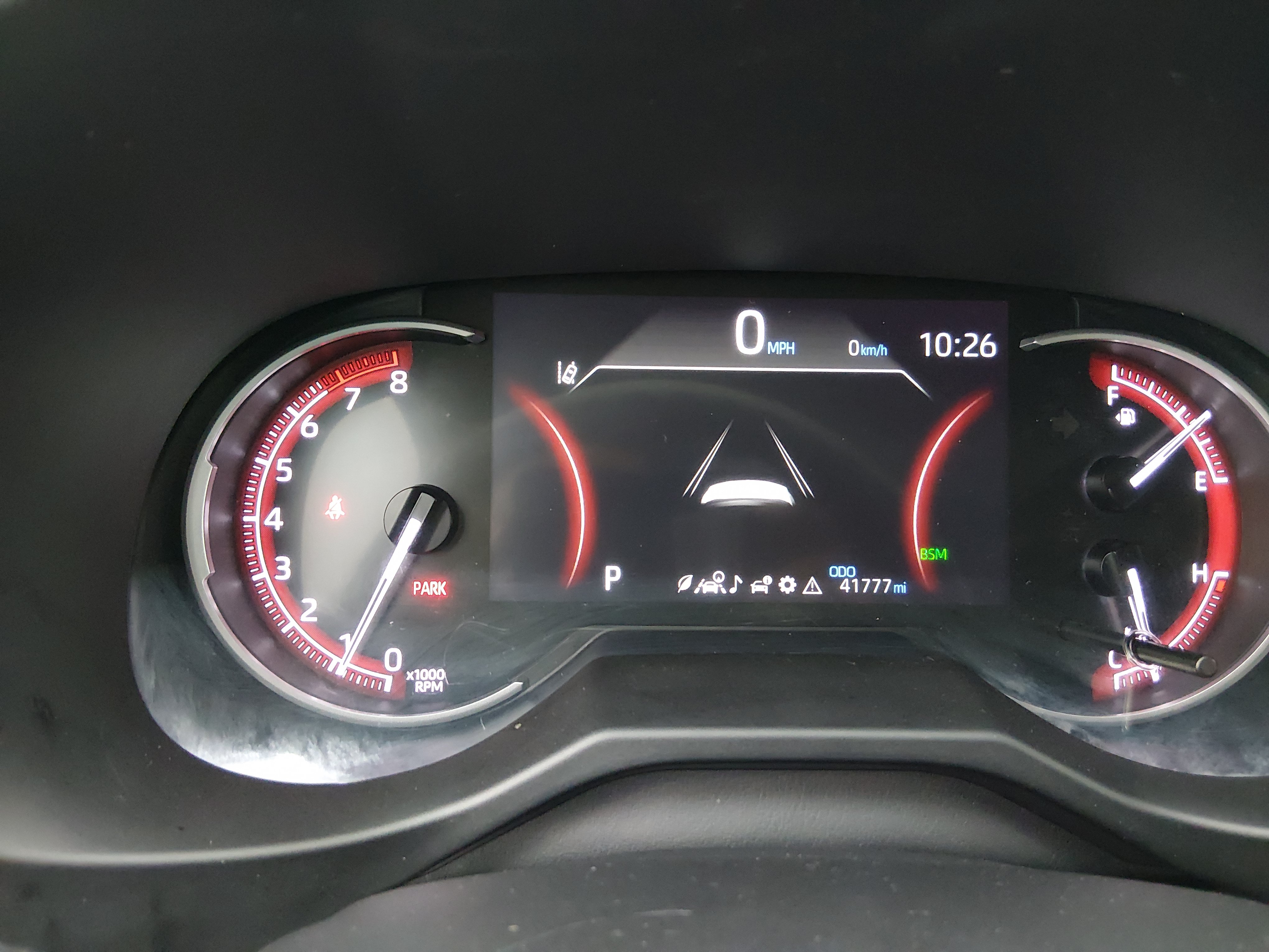 2024 Toyota RAV4 XLE - Photo 14