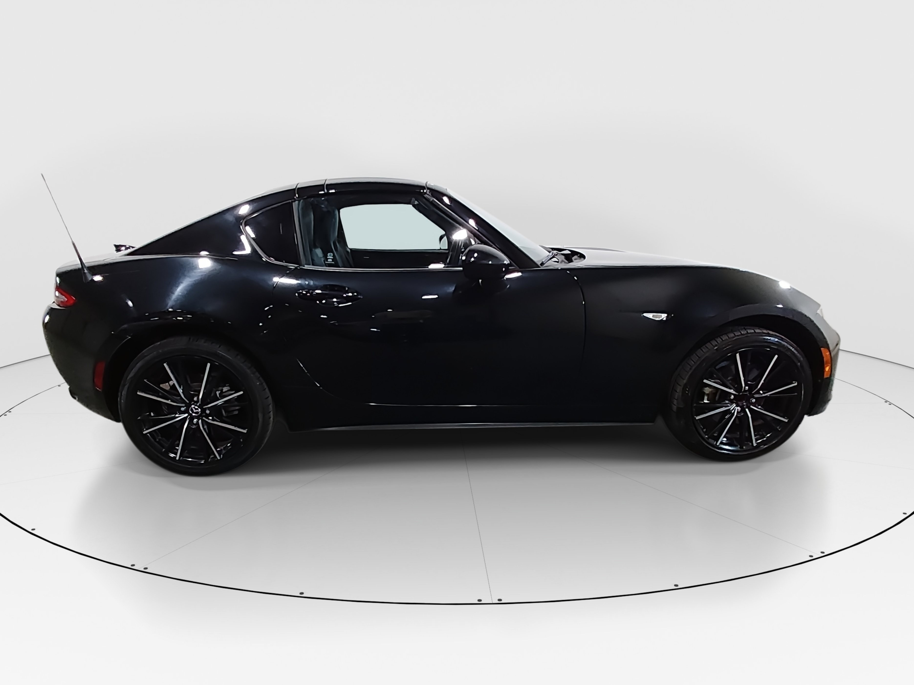 2025 Mazda MX-5 Miata RF Grand Touring - Photo 8