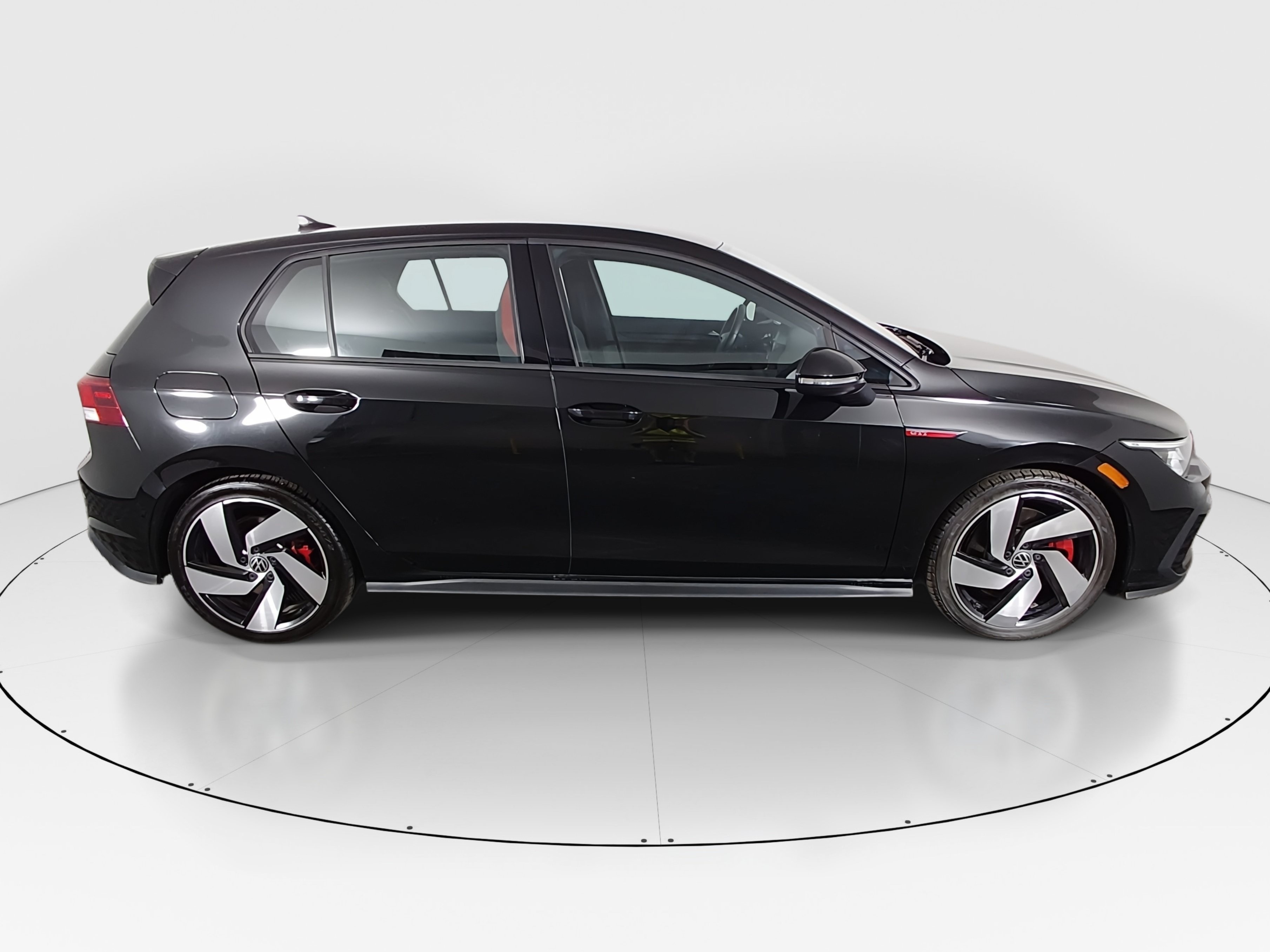2024 Volkswagen Golf GTI S - Photo 8