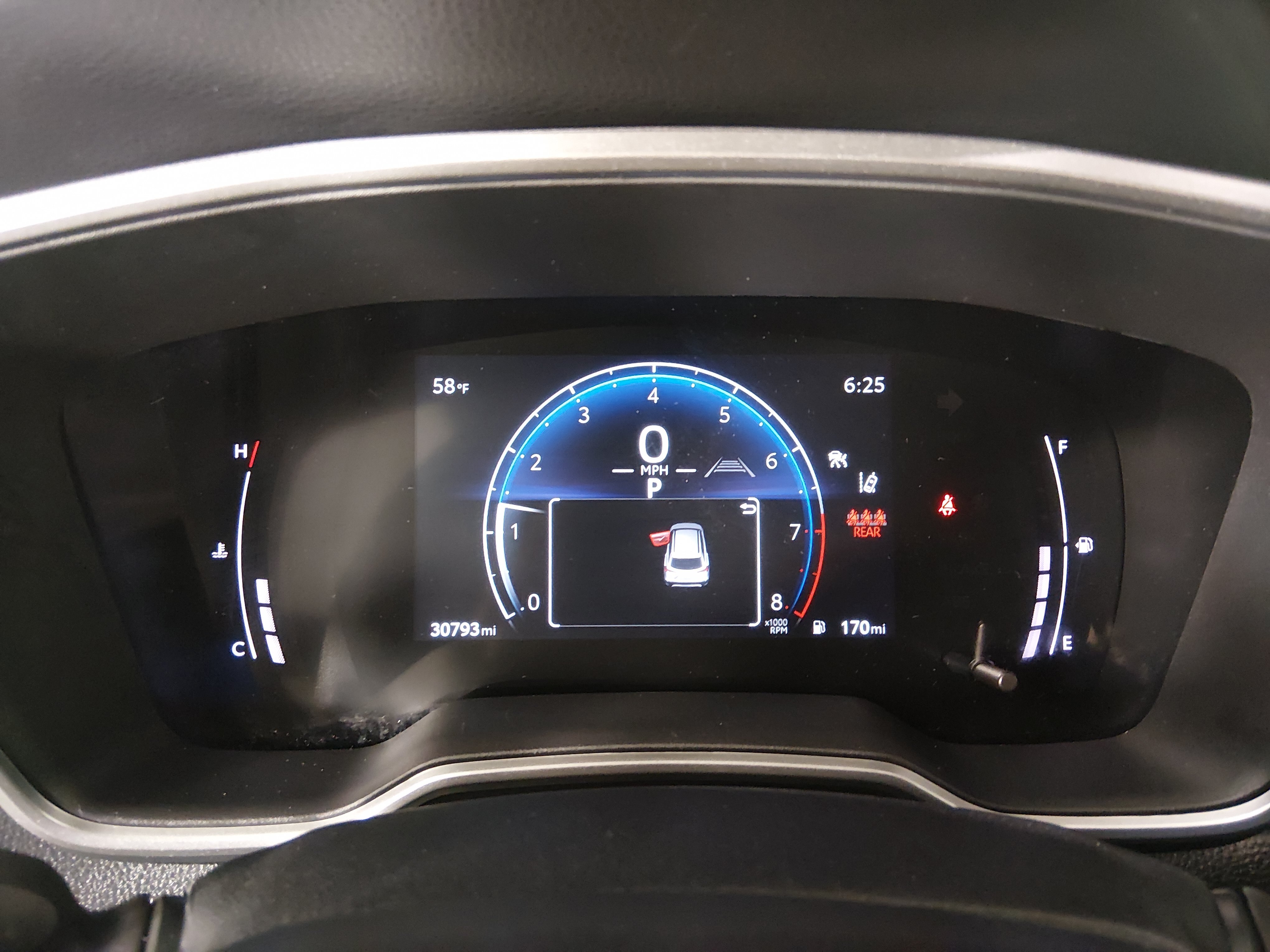 2025 Toyota Corolla Cross XLE - Photo 14