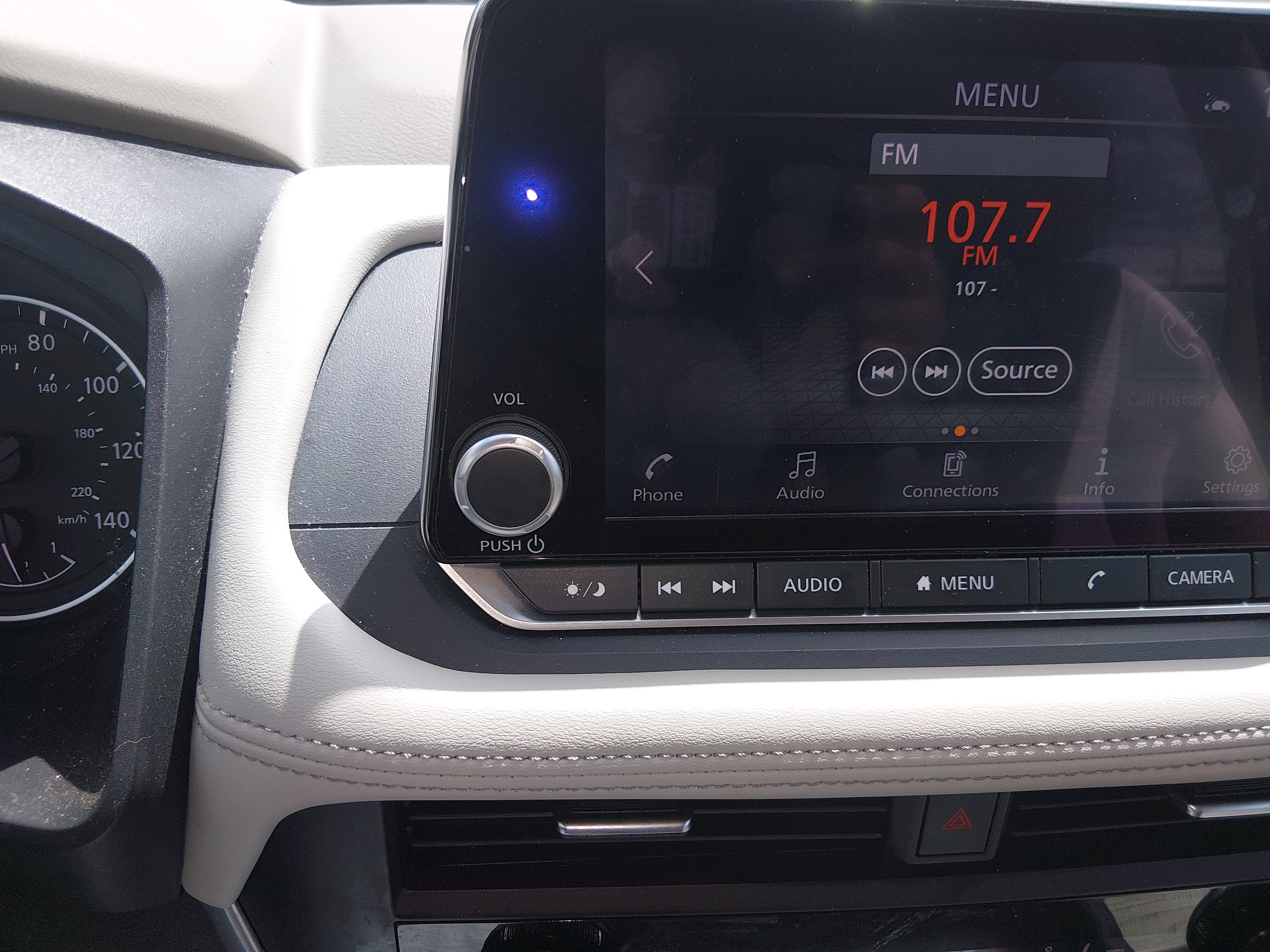 2023 Nissan Rogue SV - Photo 23
