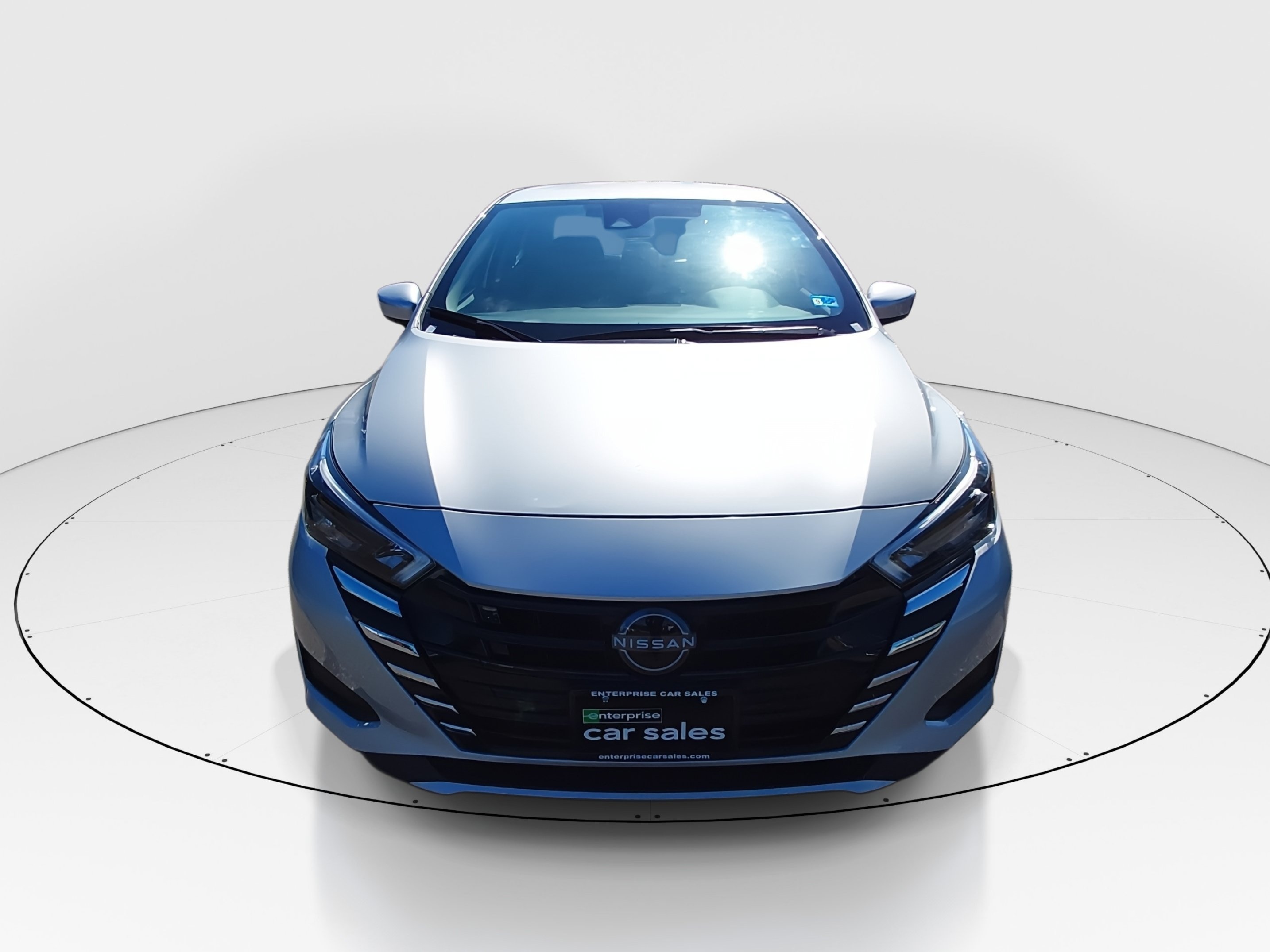 2025 Nissan Versa Sedan SV - Photo 2