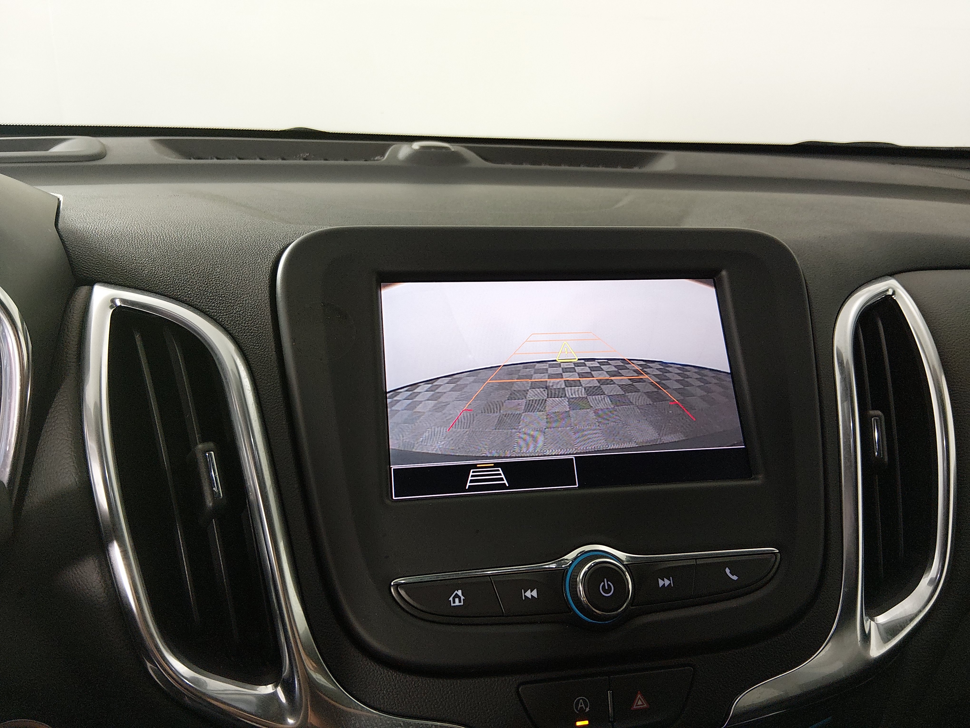2024 Chevrolet Equinox LT - Photo 16