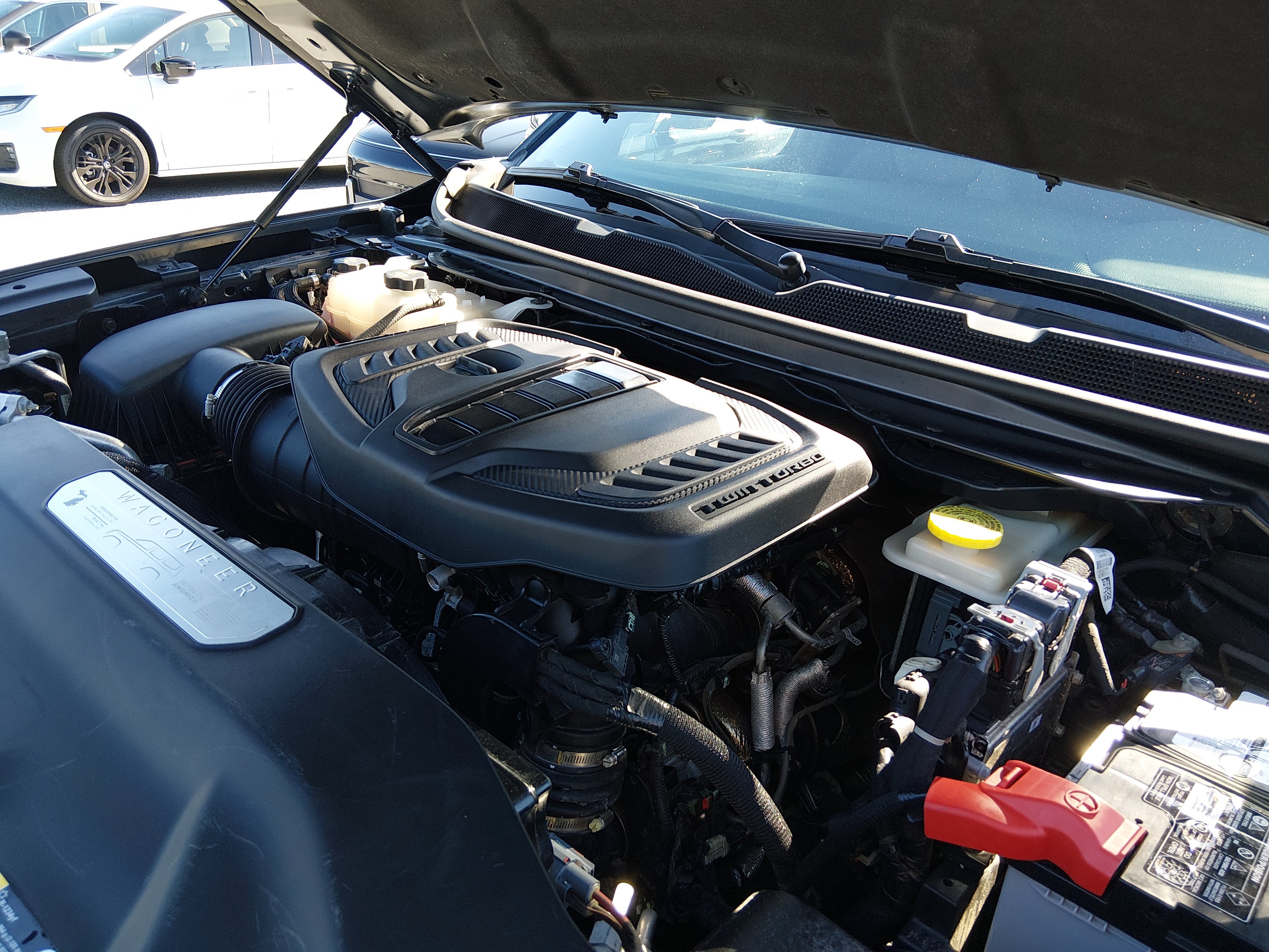 2024 Jeep Wagoneer Series II - Photo 9