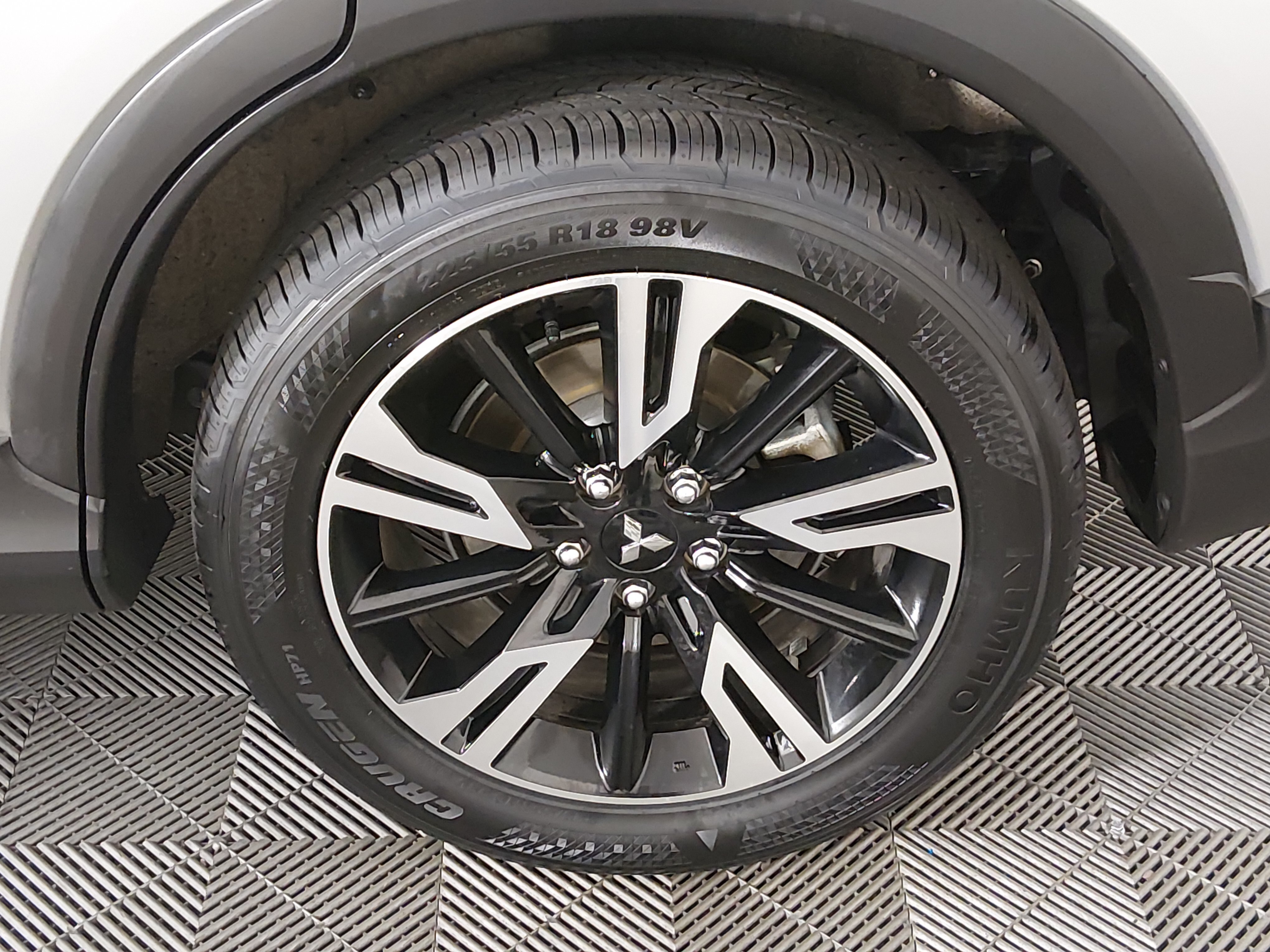 2024 Mitsubishi Eclipse Cross SE - Photo 10