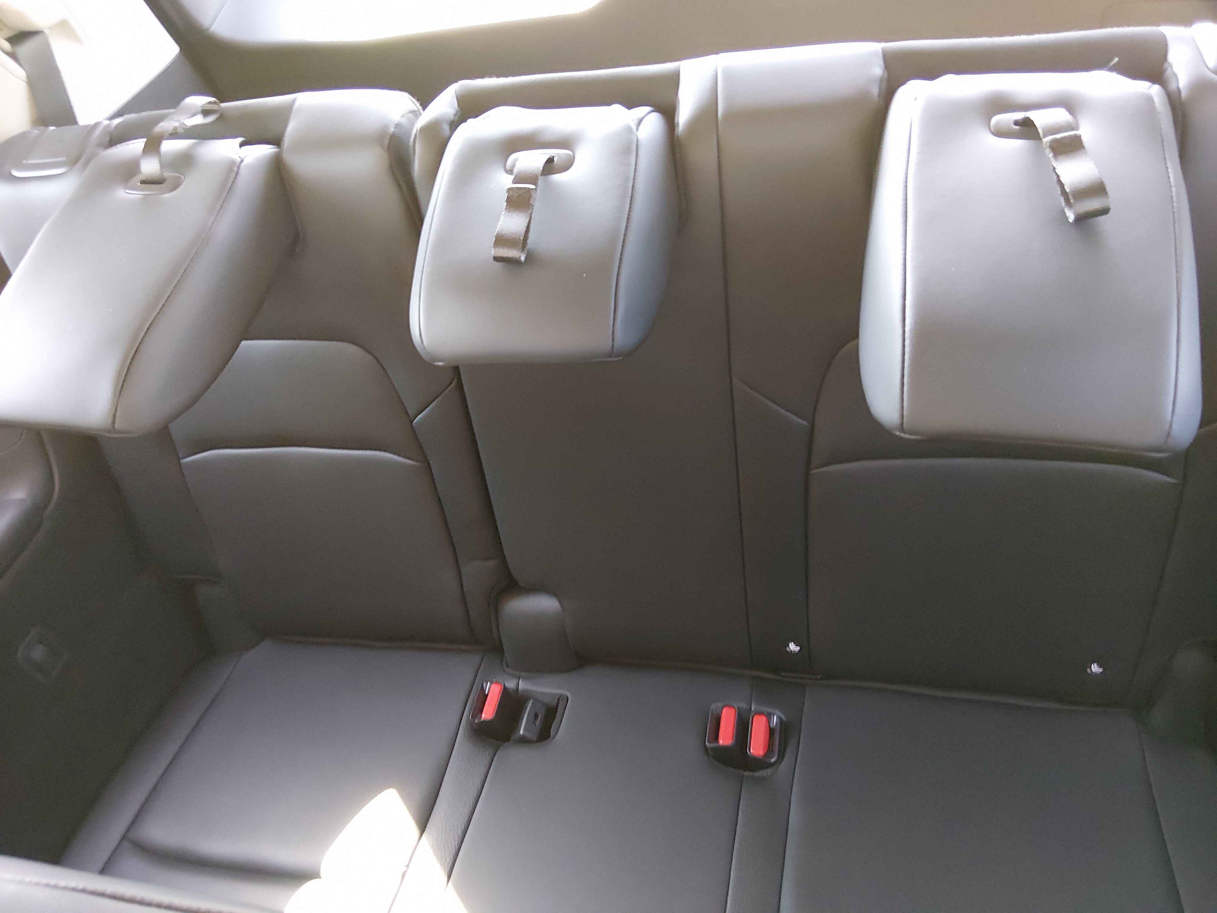 2025 Nissan Pathfinder SL - Photo 17
