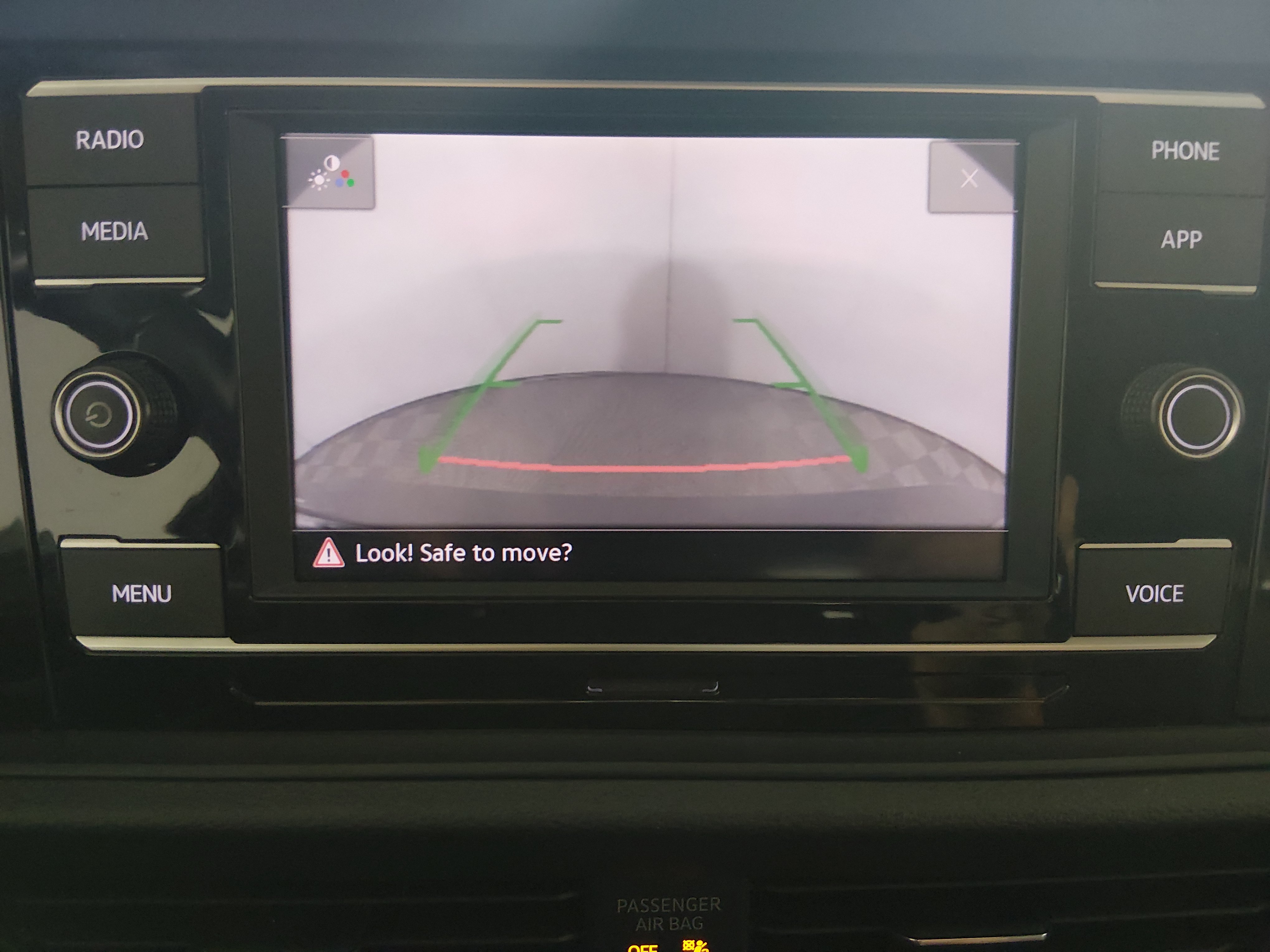2024 Volkswagen Jetta SE - Photo 17