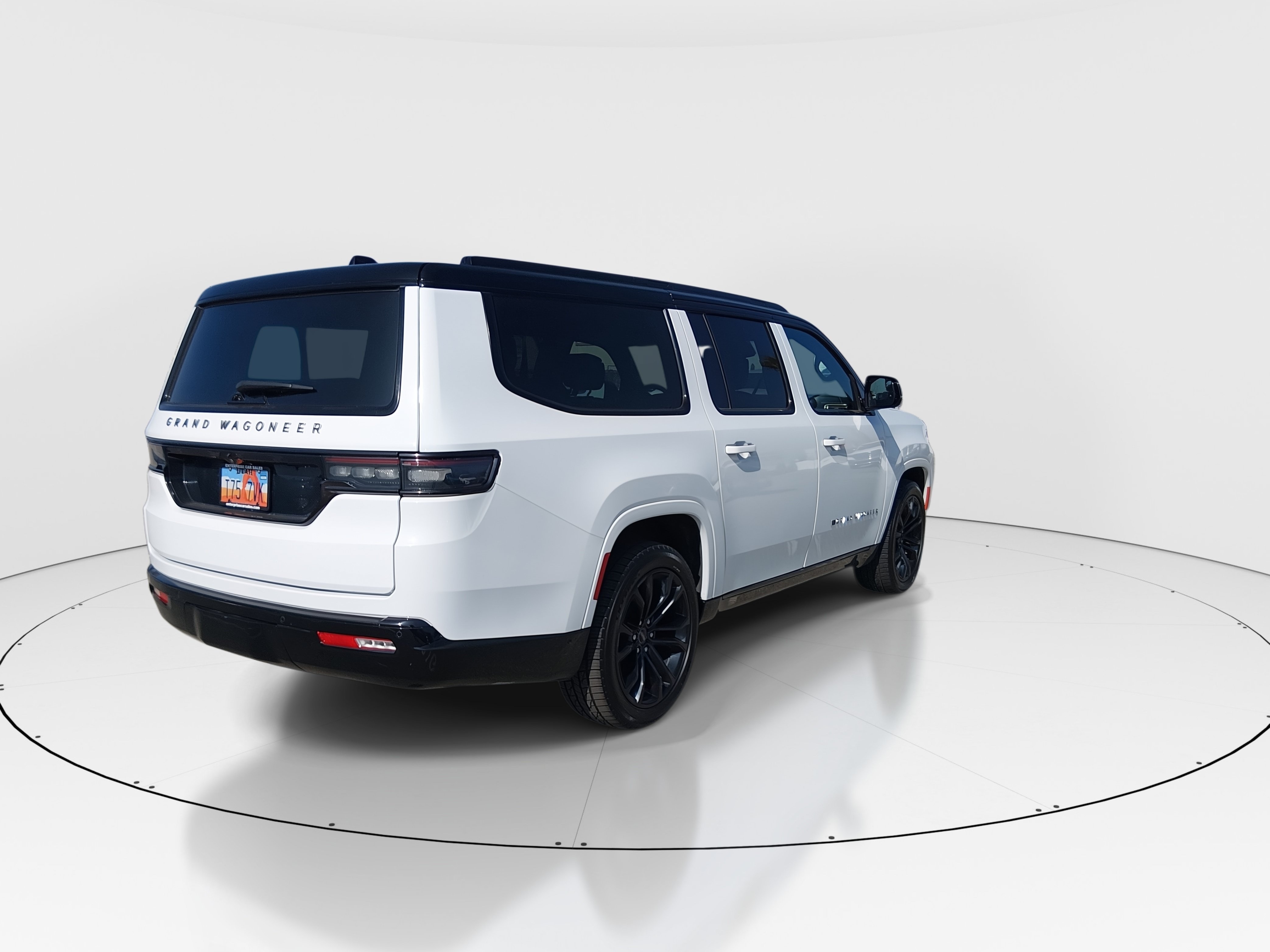 2024 Jeep Grand Wagoneer L Series II - Photo 7