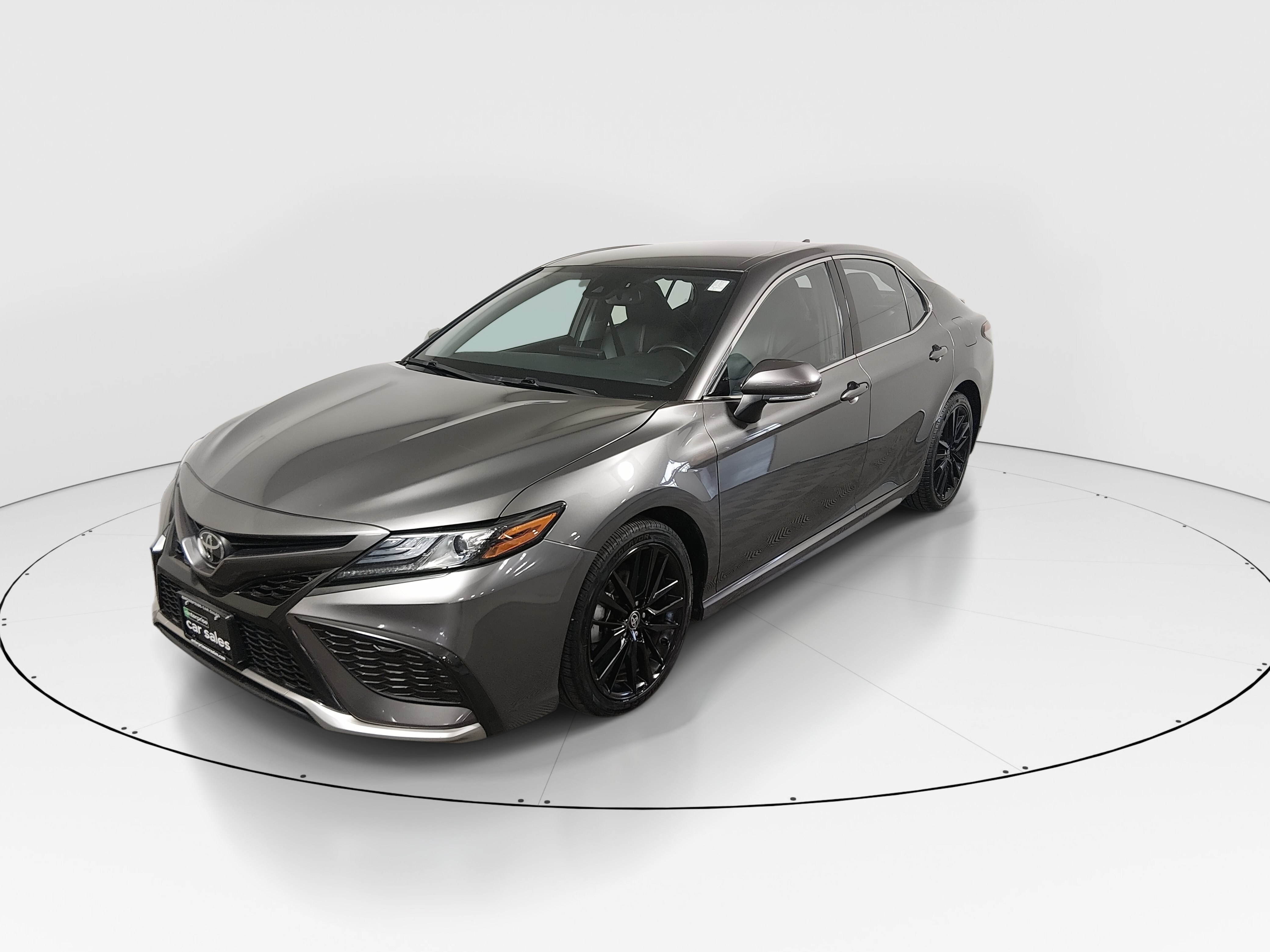 2024 Toyota Camry XSE - Photo 3