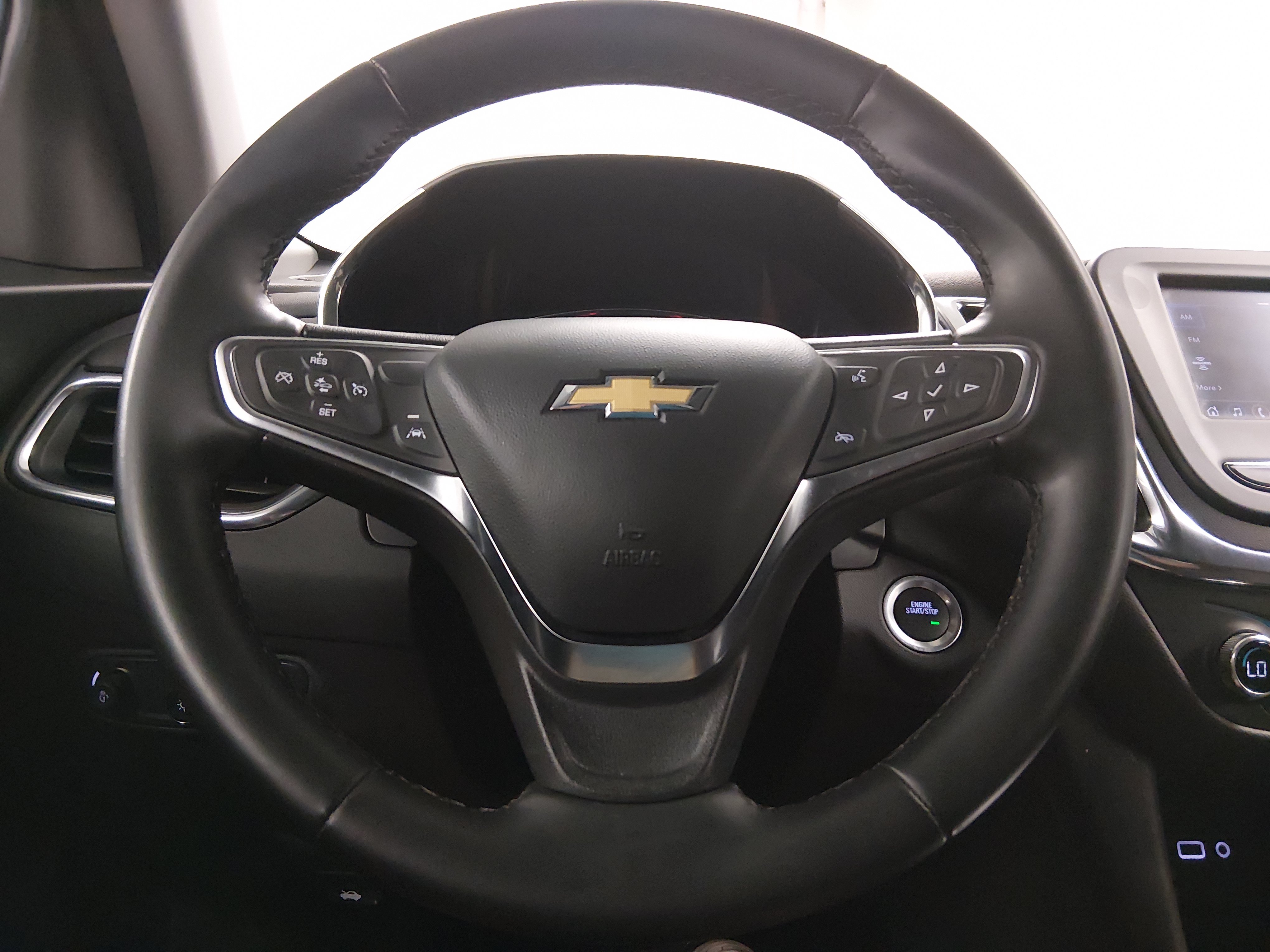 2024 Chevrolet Equinox LT - Photo 12