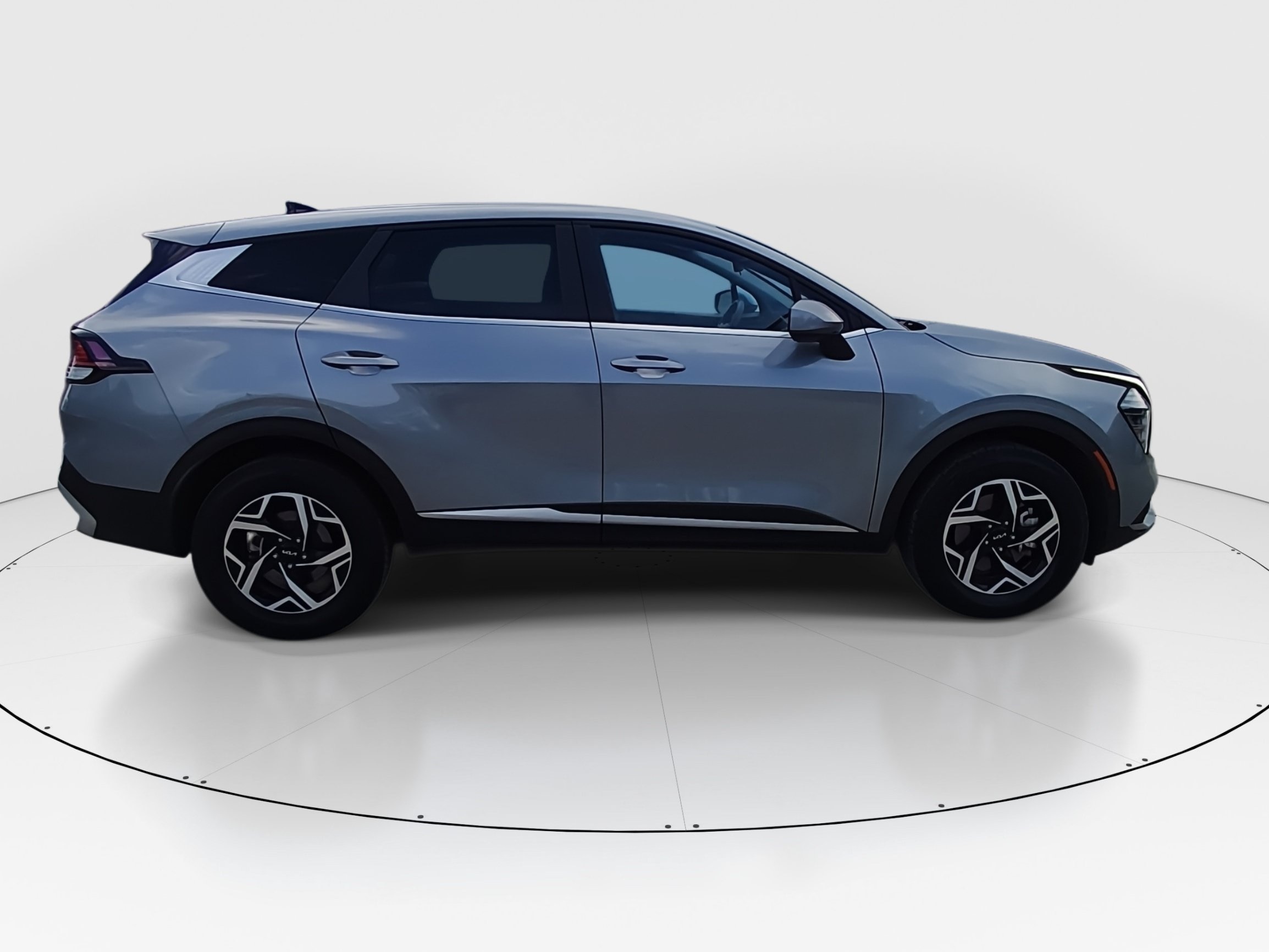 2024 Kia Sportage LX - Photo 8