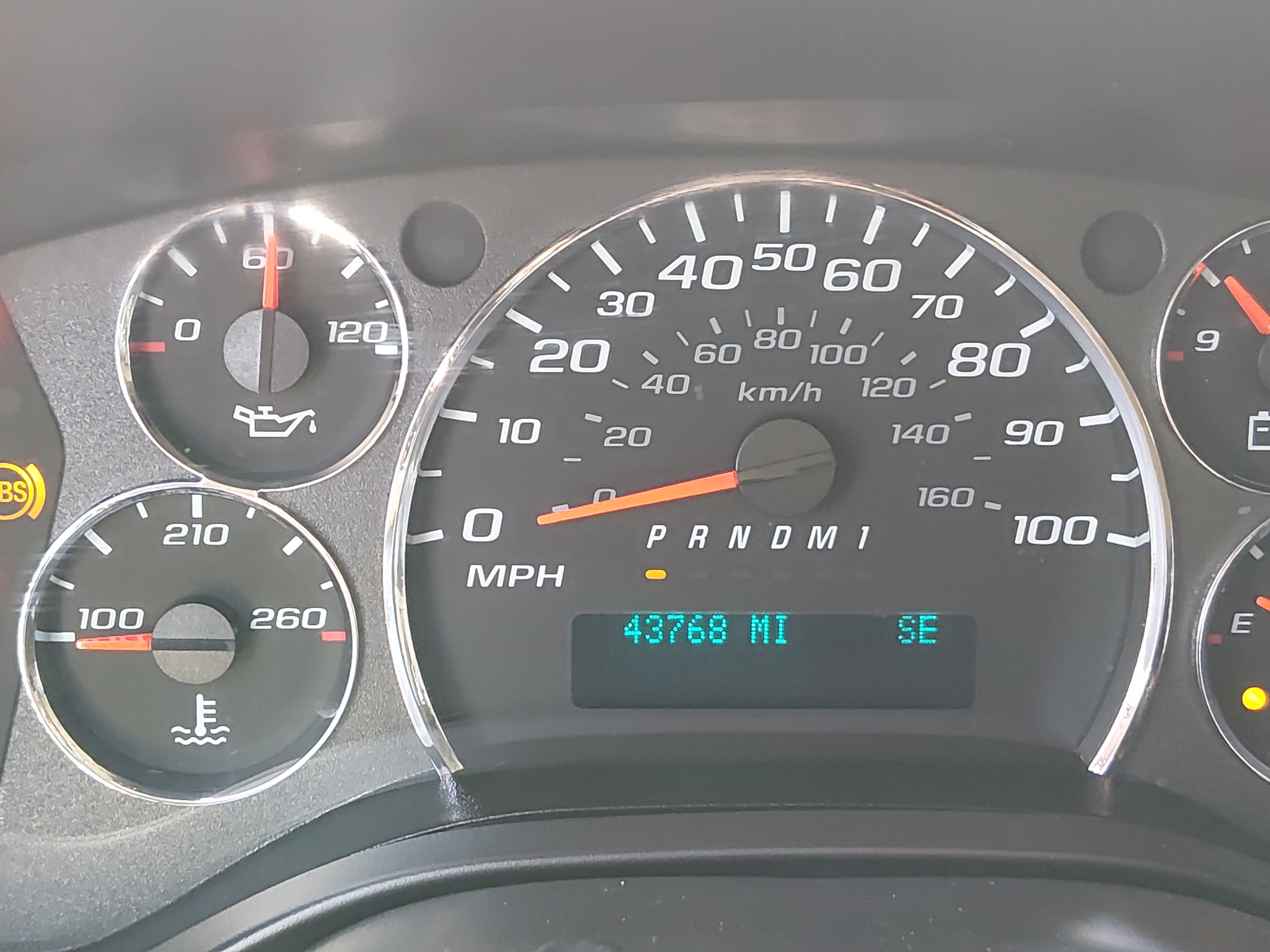 2023 Chevrolet Express Passenger LT - Photo 14