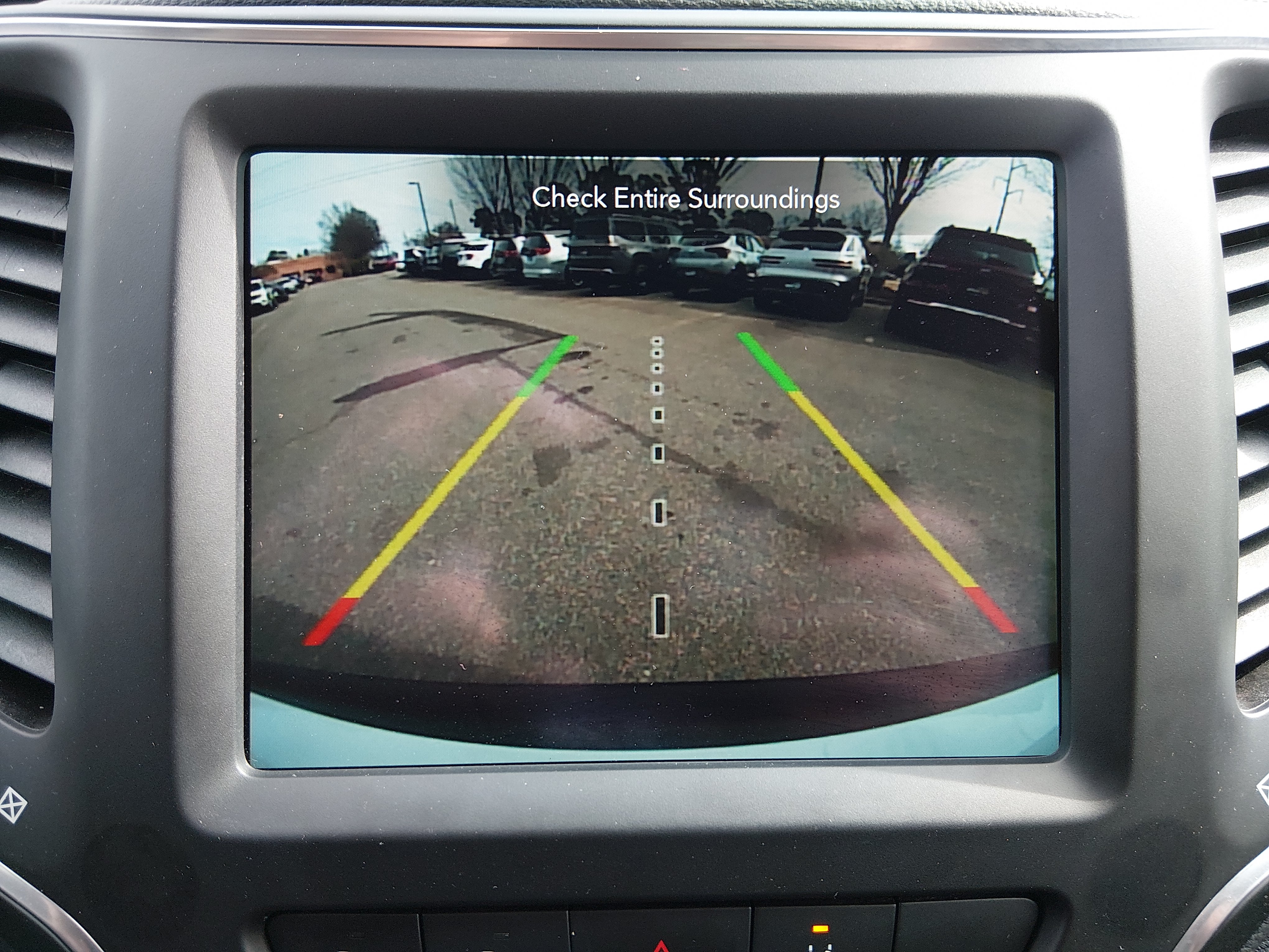 2023 Jeep Cherokee Altitude Lux - Photo 16