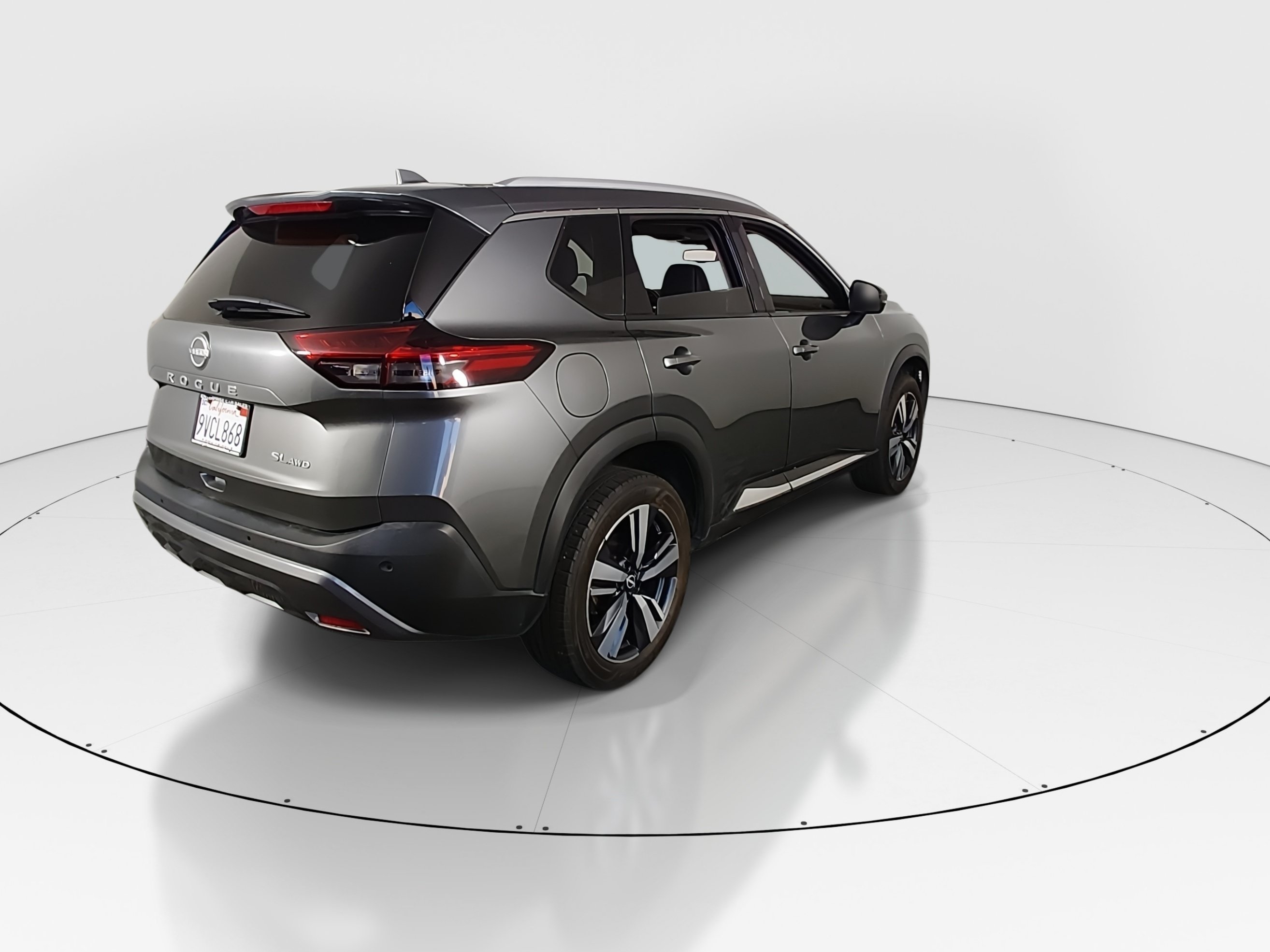 2023 Nissan Rogue SL - Photo 7