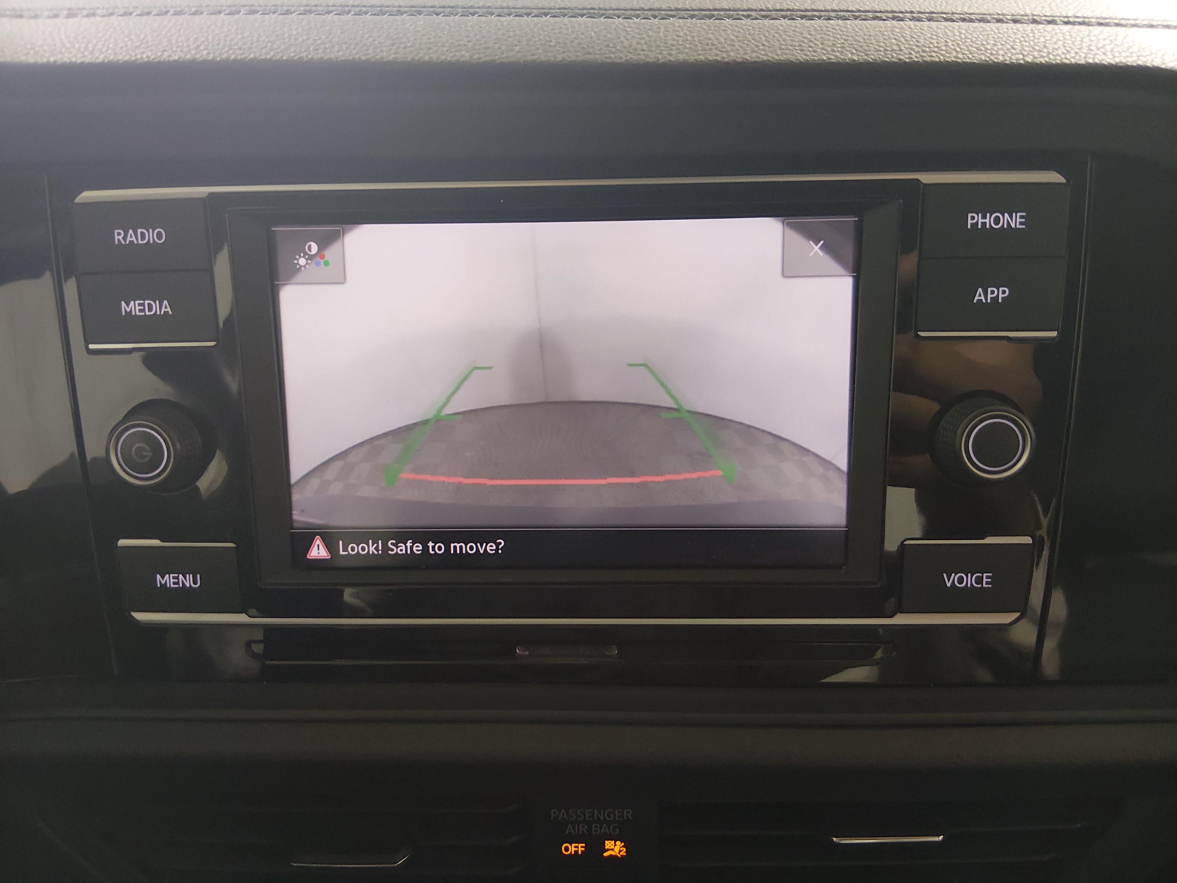 2024 Volkswagen Jetta SE - Photo 17
