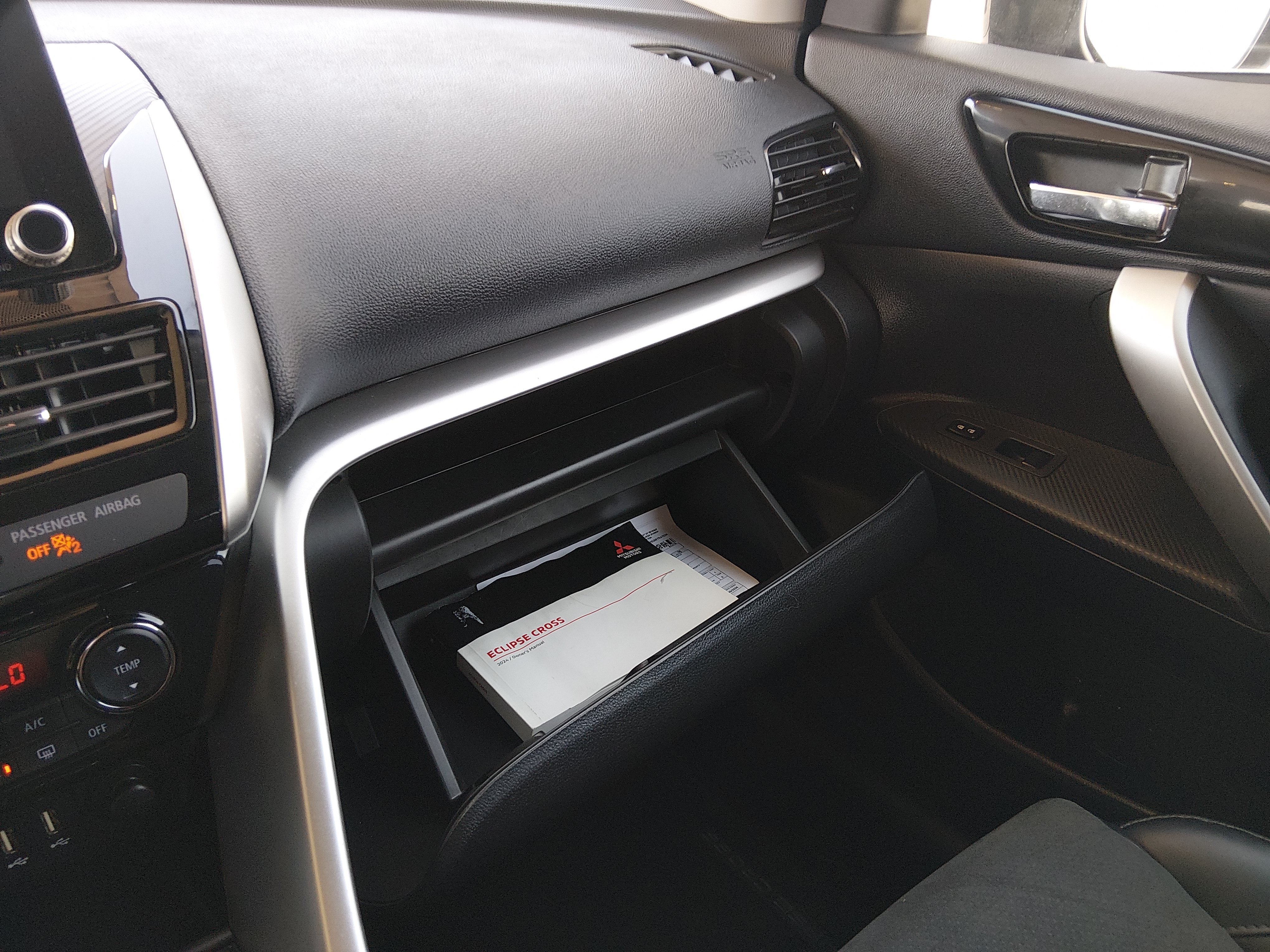2024 Mitsubishi Eclipse Cross SE - Photo 16