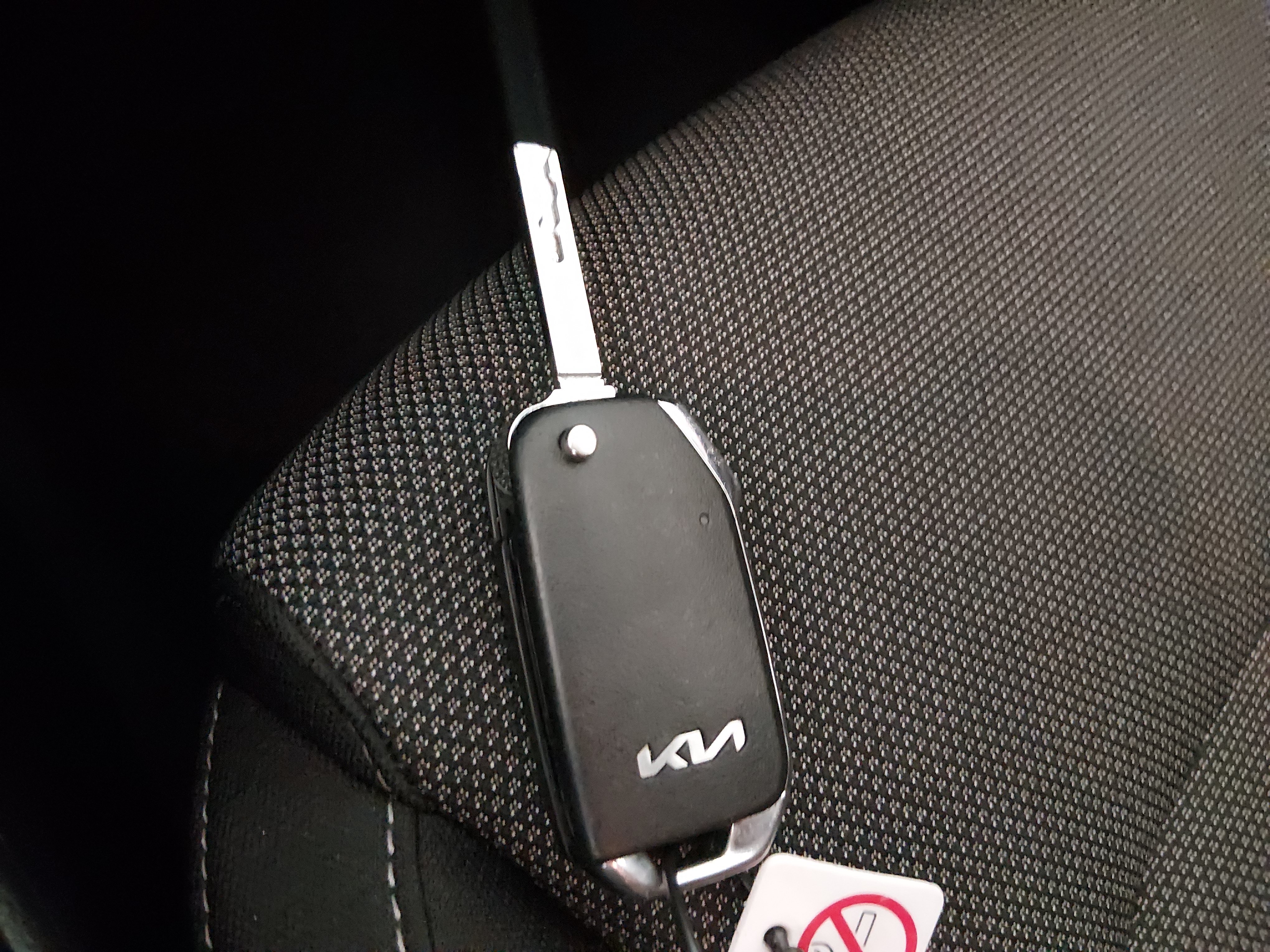 2024 Kia Forte LXS - Photo 15
