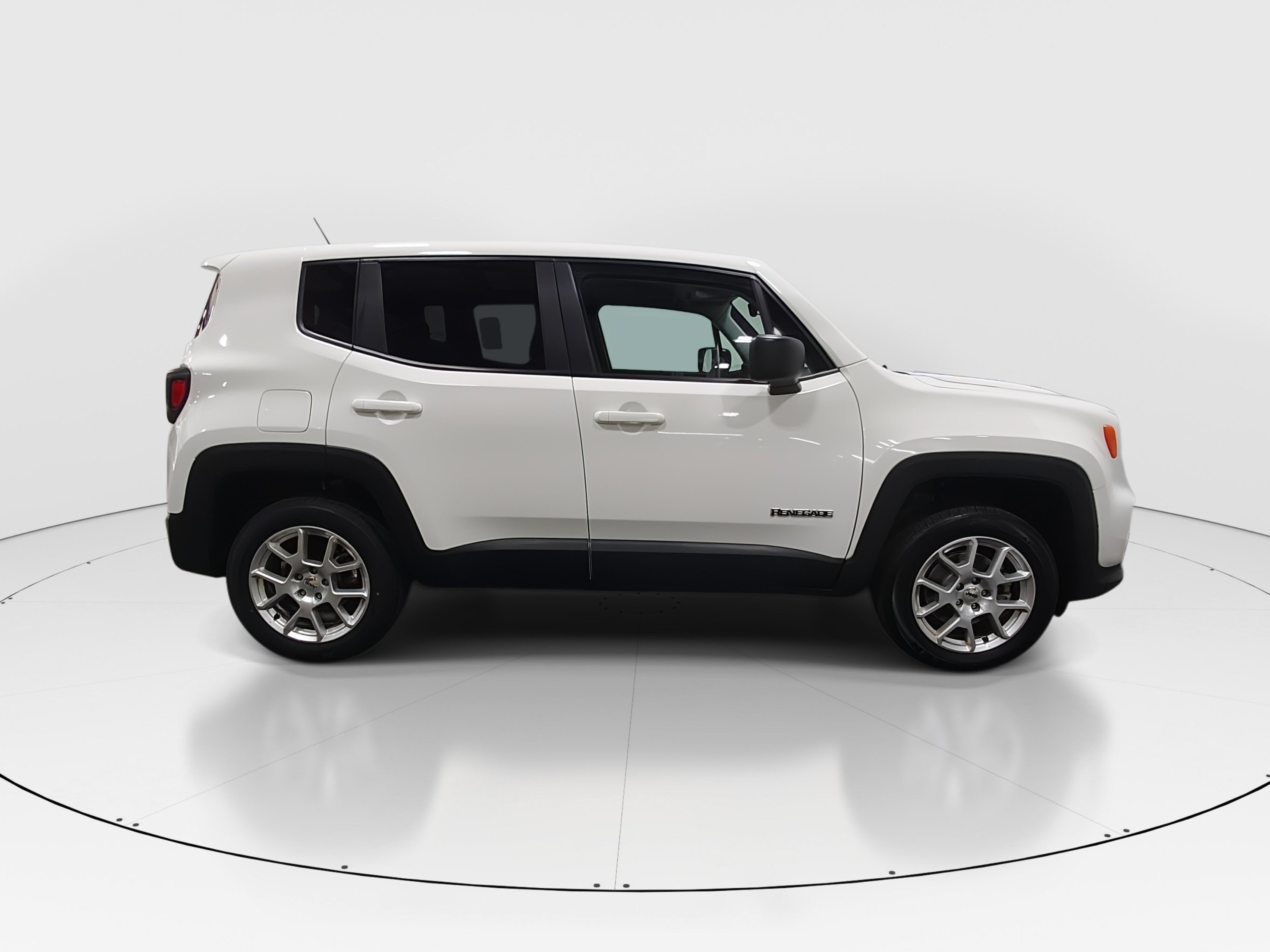 2023 Jeep Renegade Latitude - Photo 8
