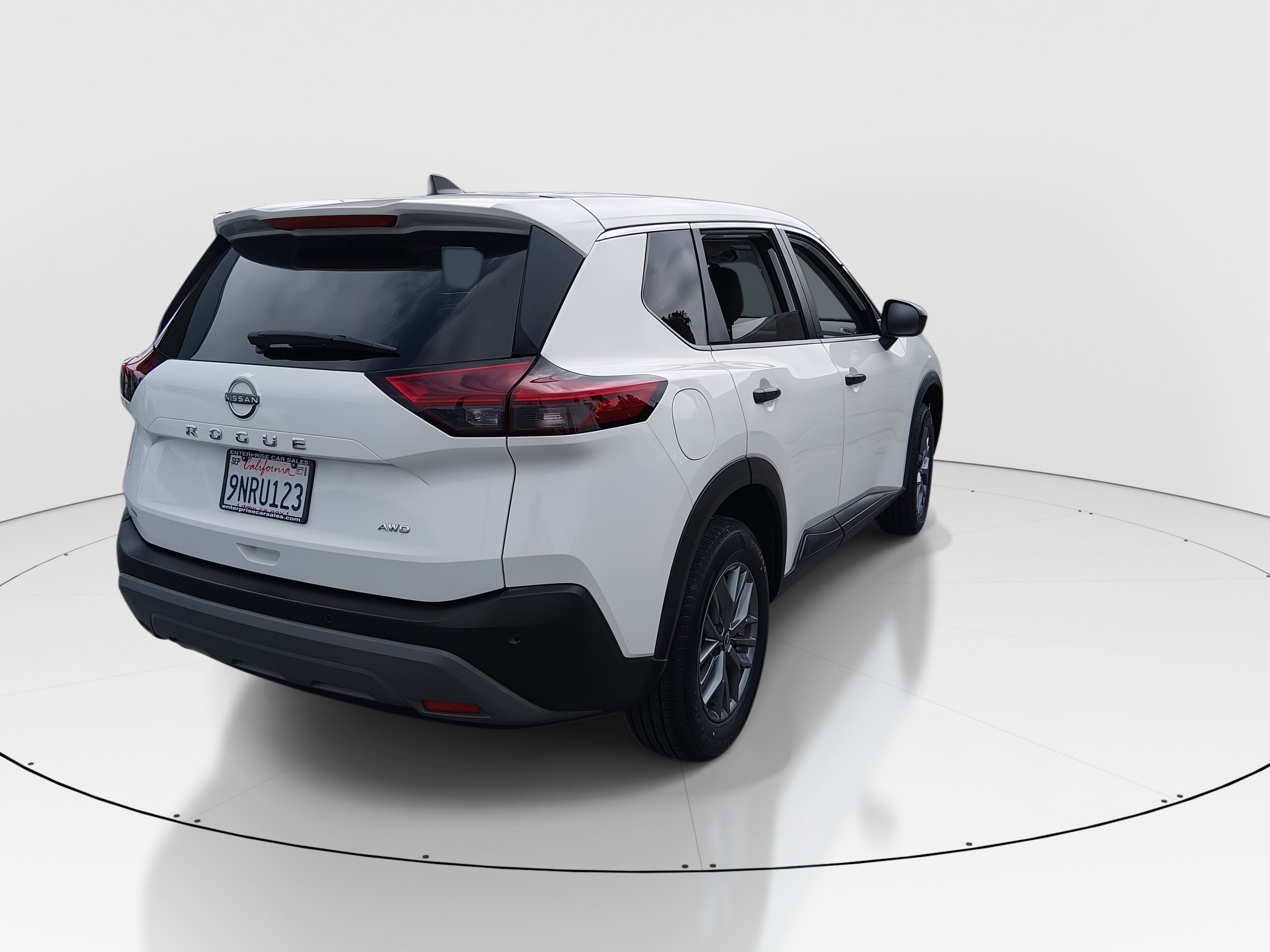2023 Nissan Rogue S - Photo 7