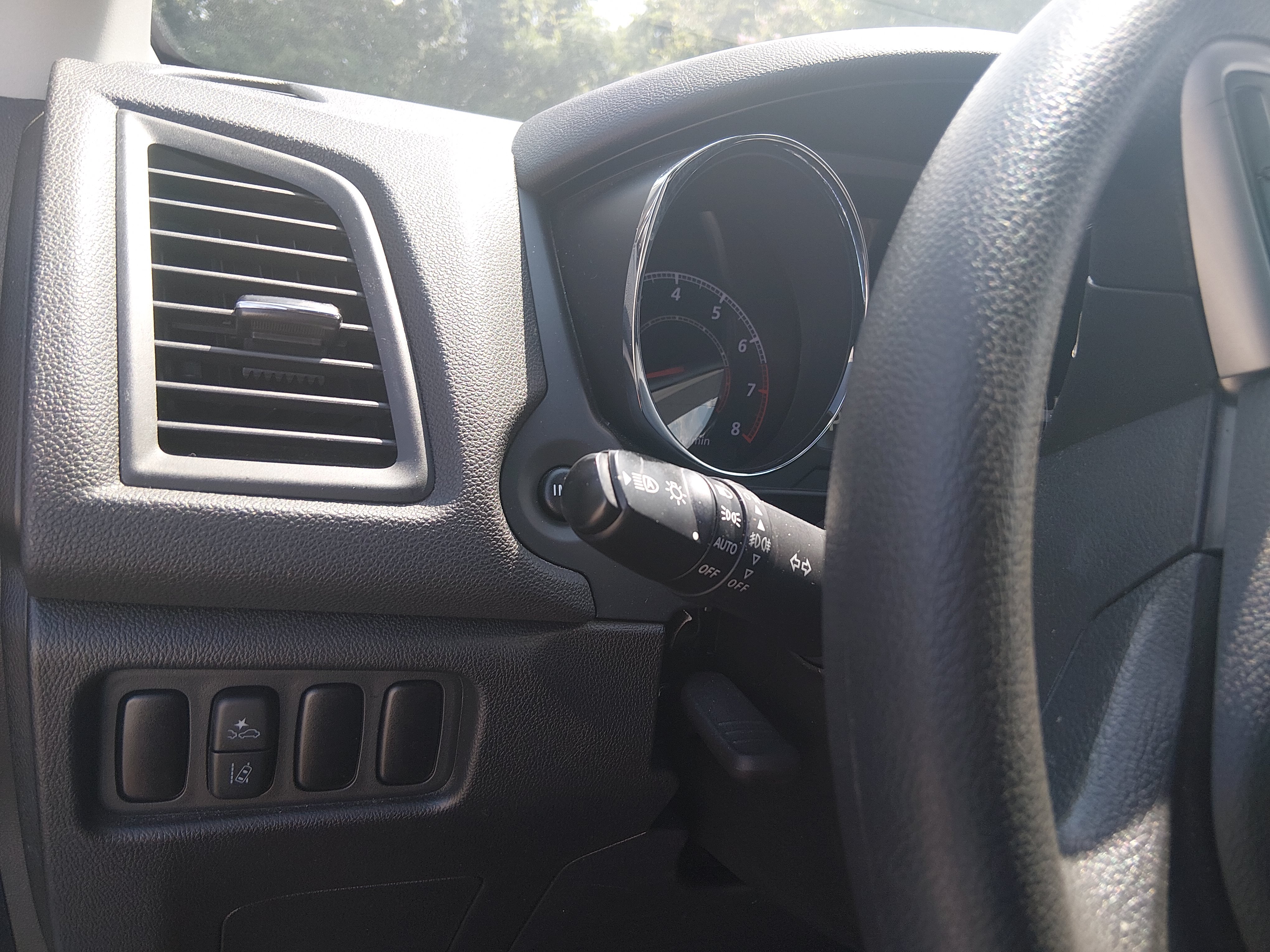 2024 Mitsubishi Outlander Sport ES - Photo 12