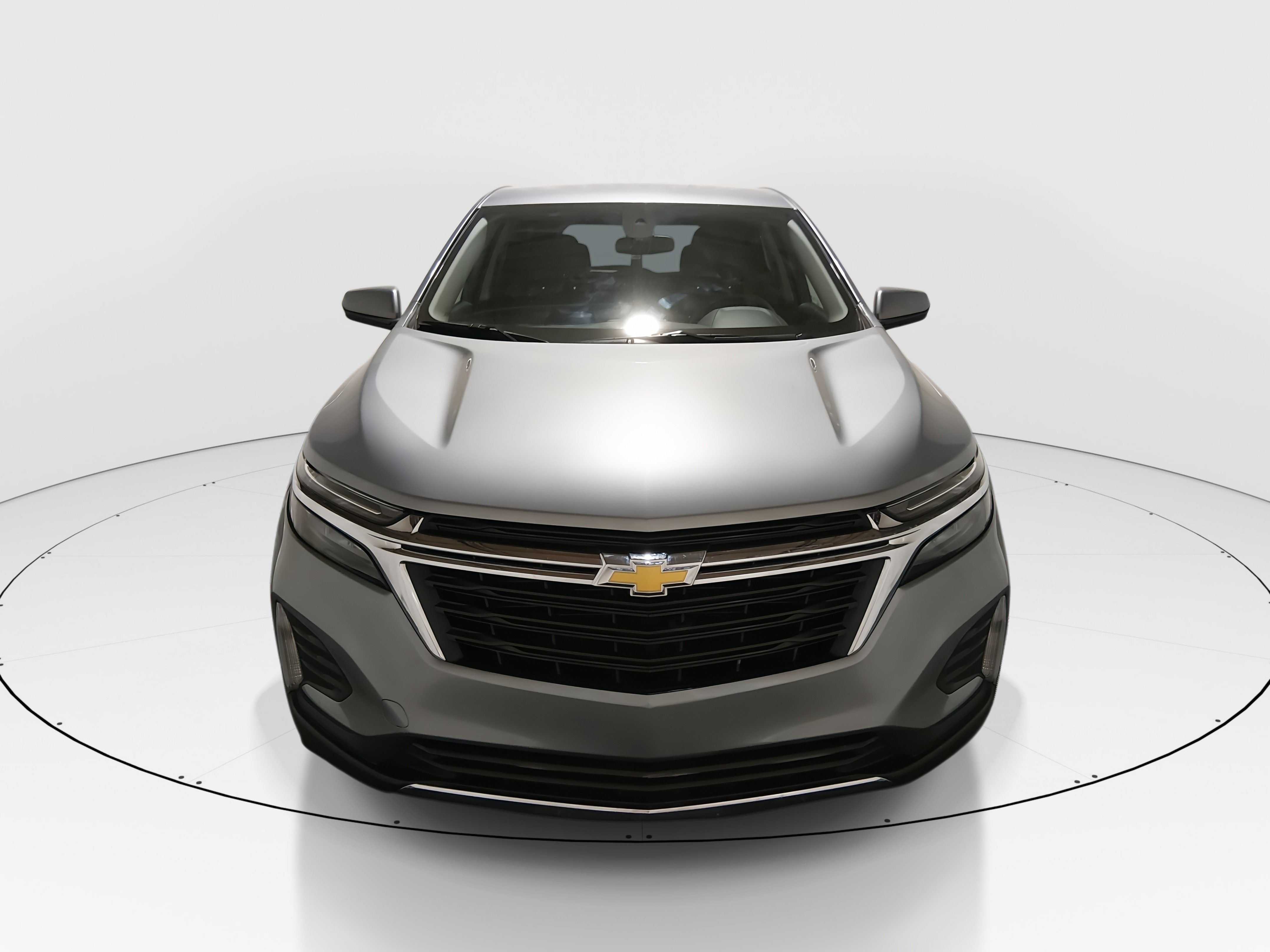 2023 Chevrolet Equinox LT - Photo 2