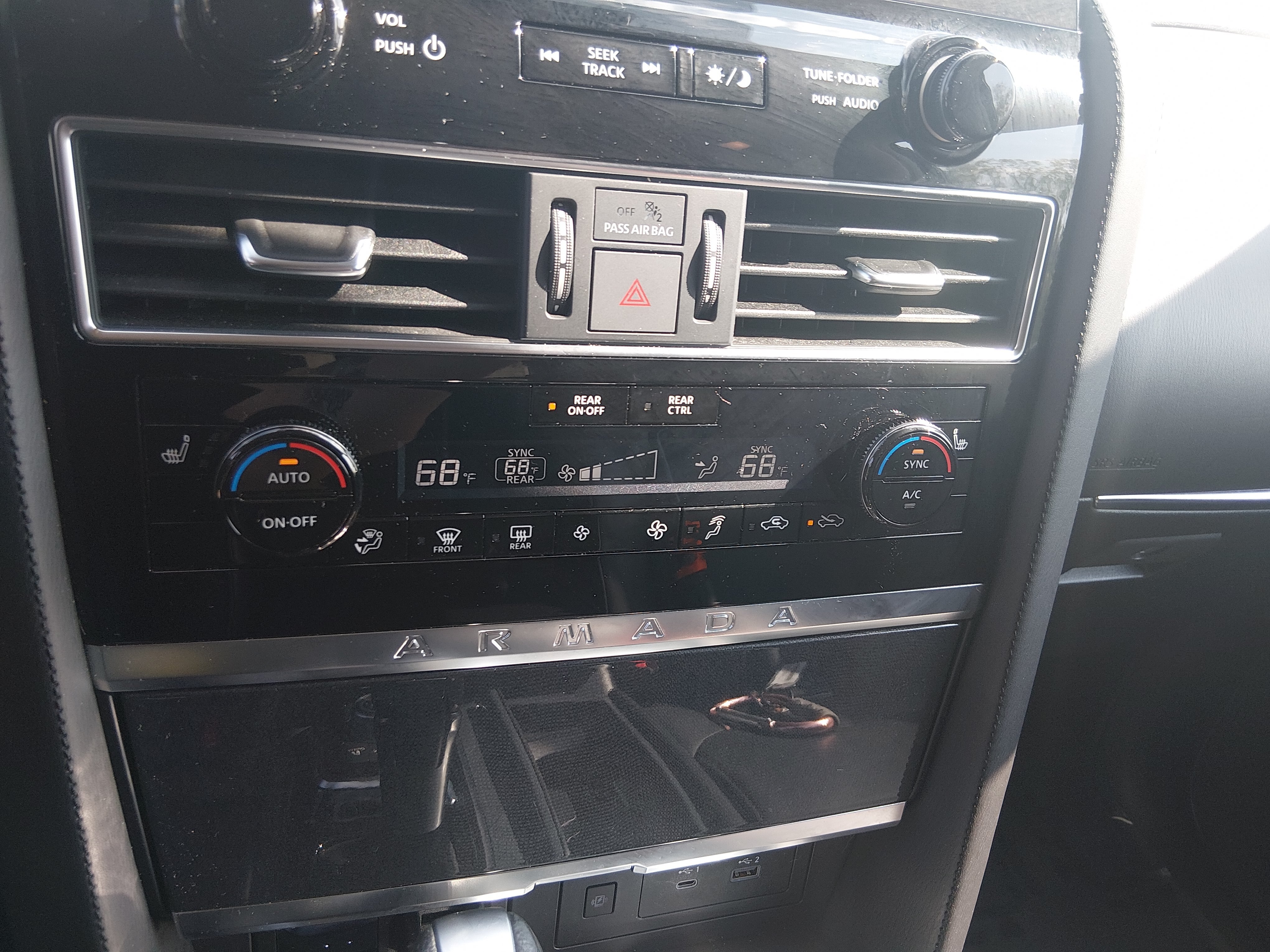 2024 Nissan Armada SV - Photo 13