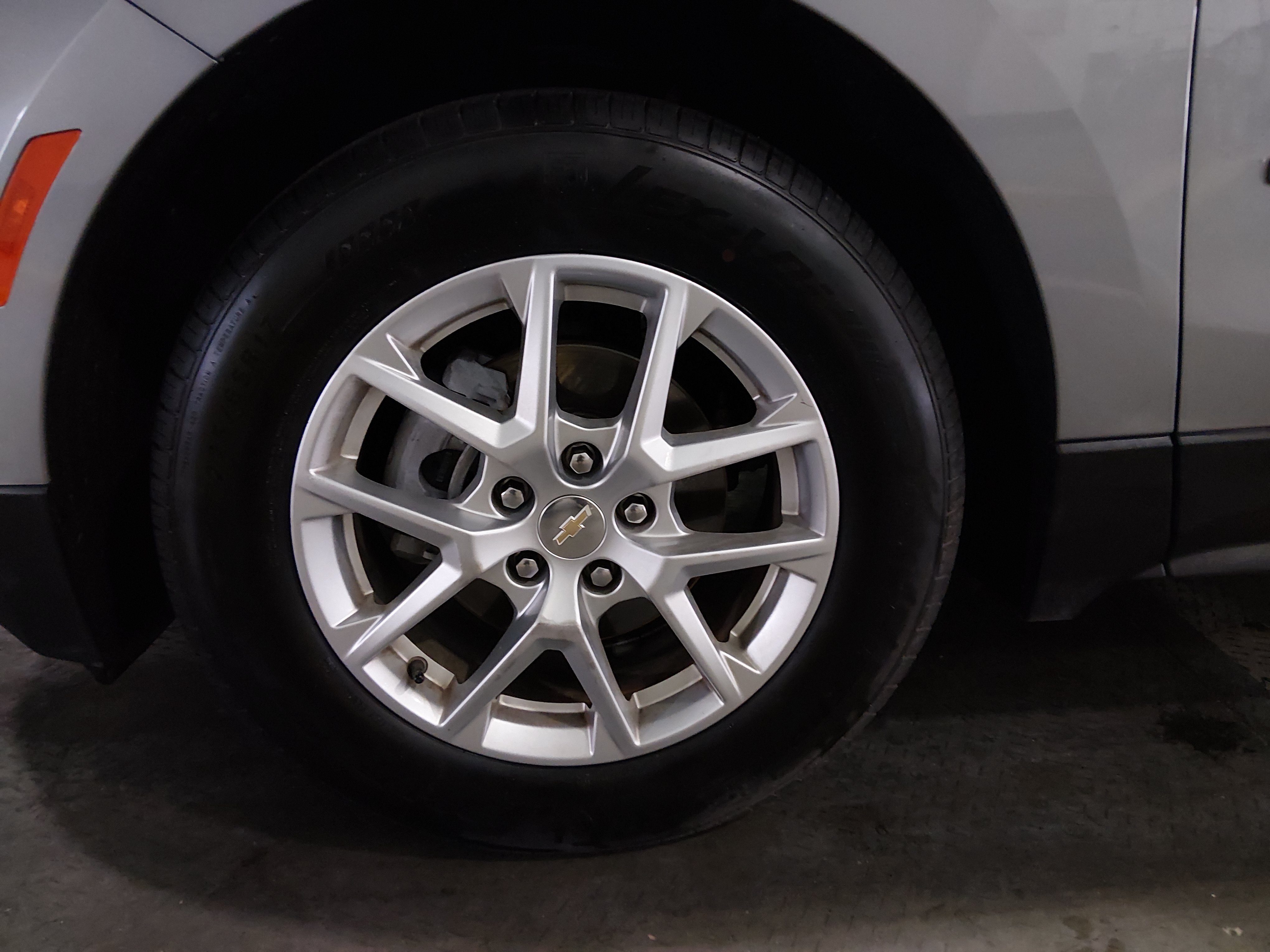 2024 Chevrolet Equinox LT - Photo 10