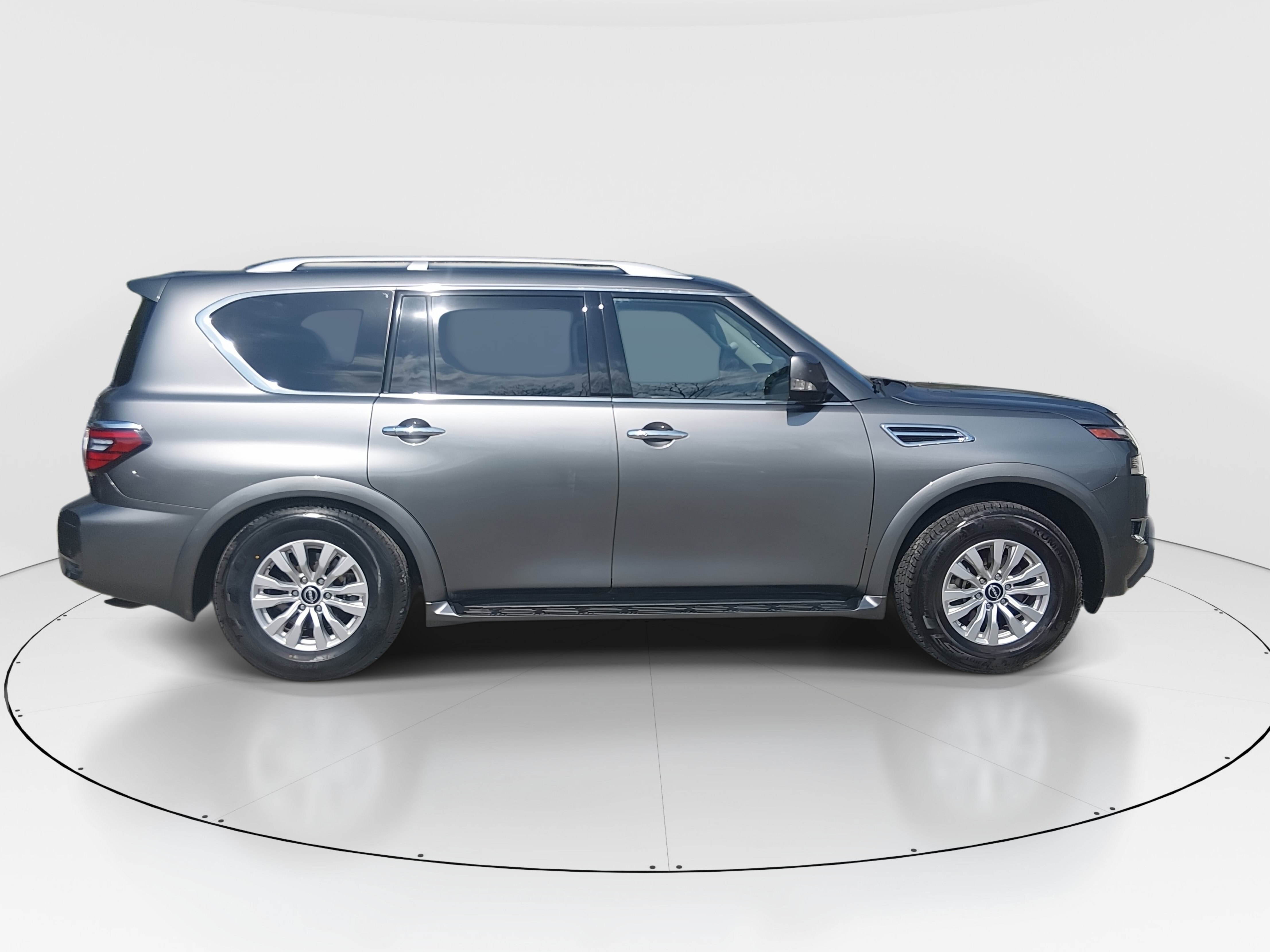 2024 Nissan Armada SV - Photo 8