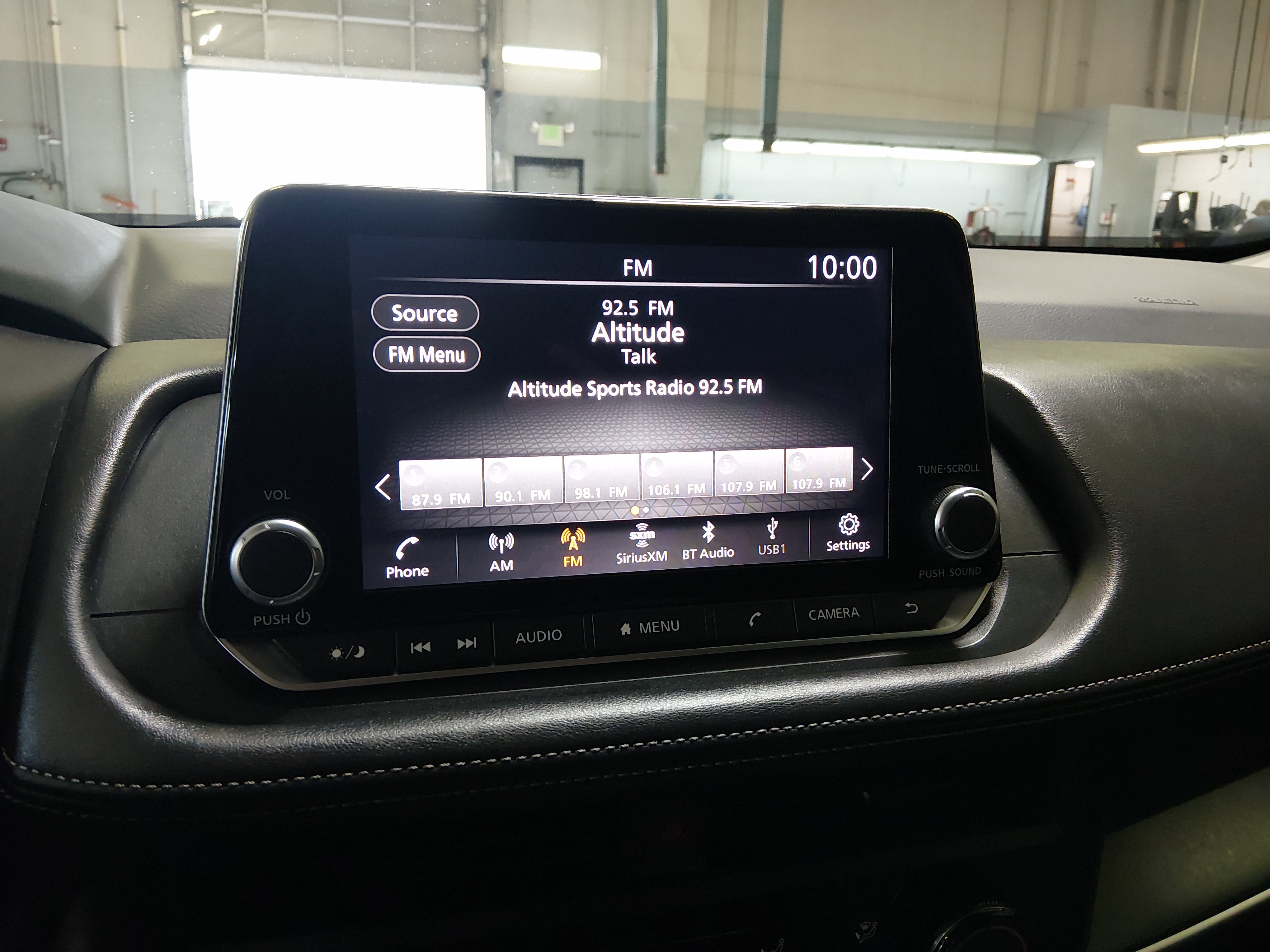 2024 Nissan Rogue S - Photo 17
