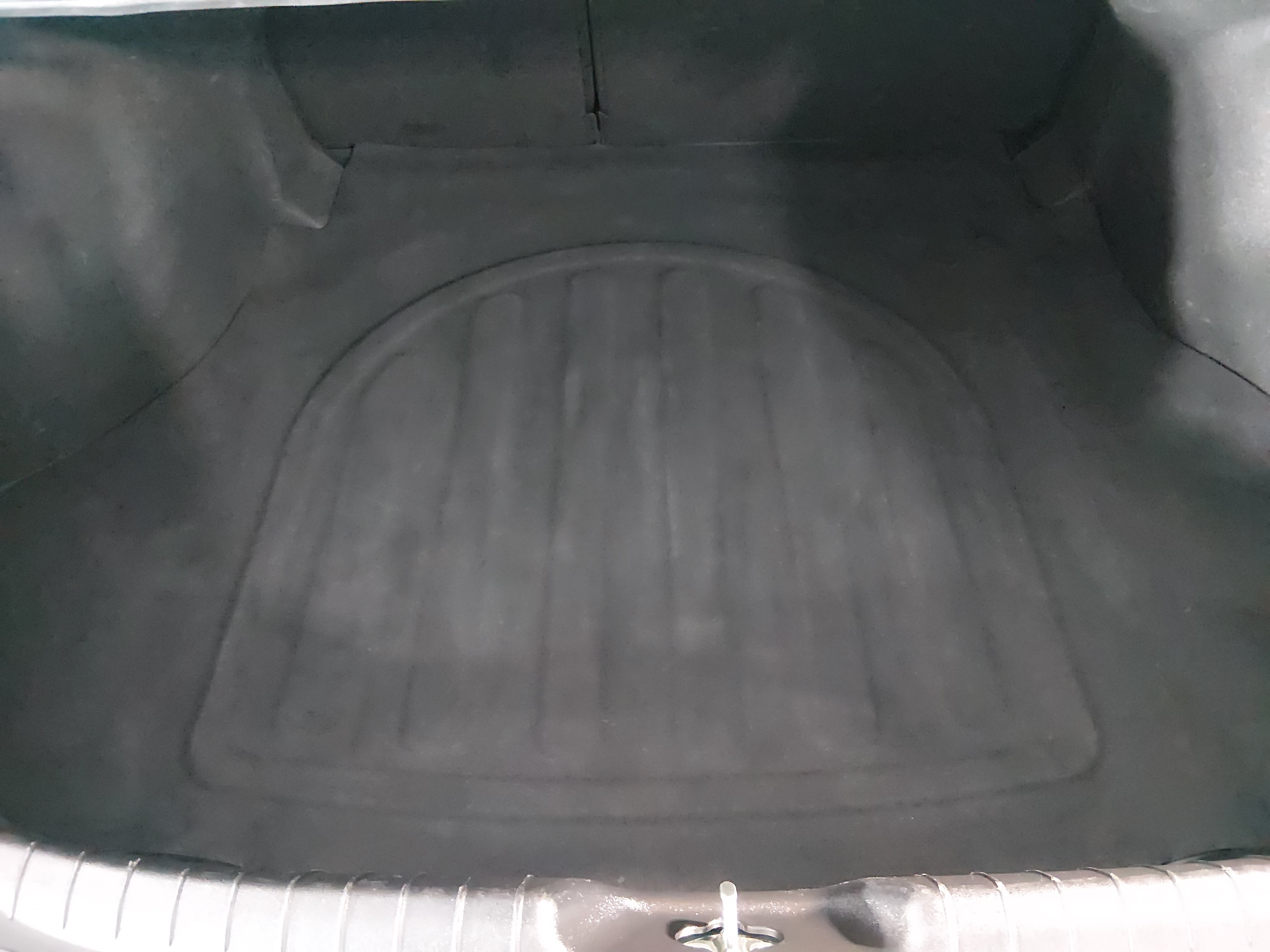 2025 Hyundai Elantra SEL - Photo 11