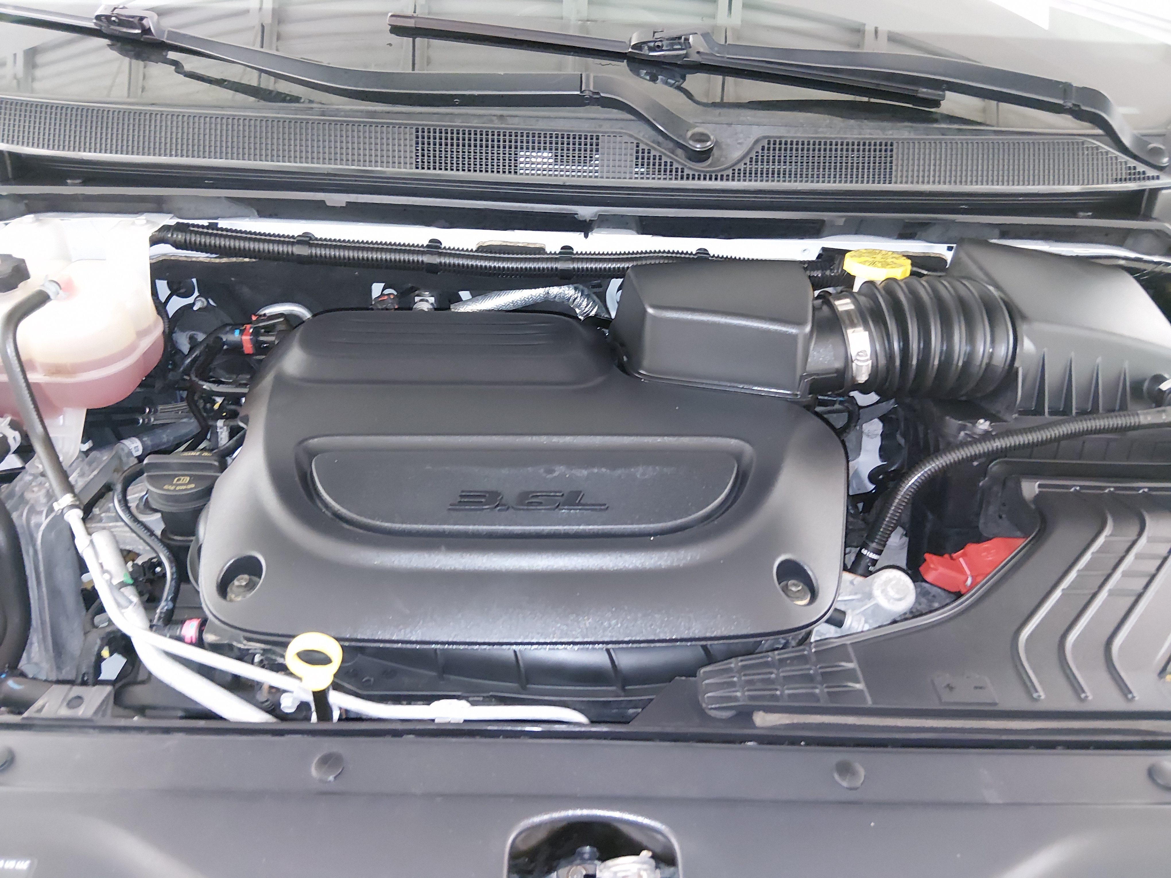2022 Chrysler Voyager LX - Photo 9
