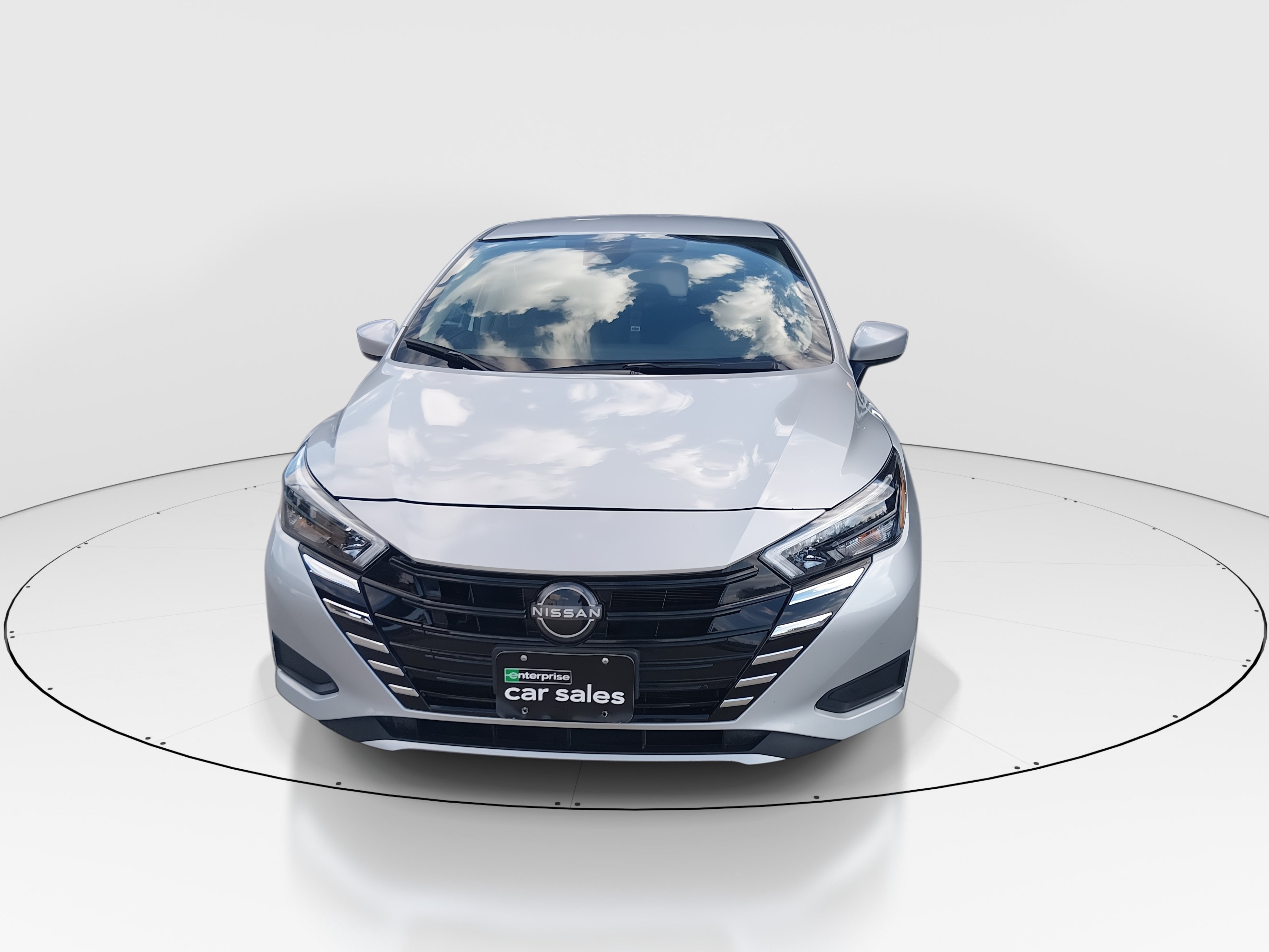 2025 Nissan Versa SV CVT, photo 2