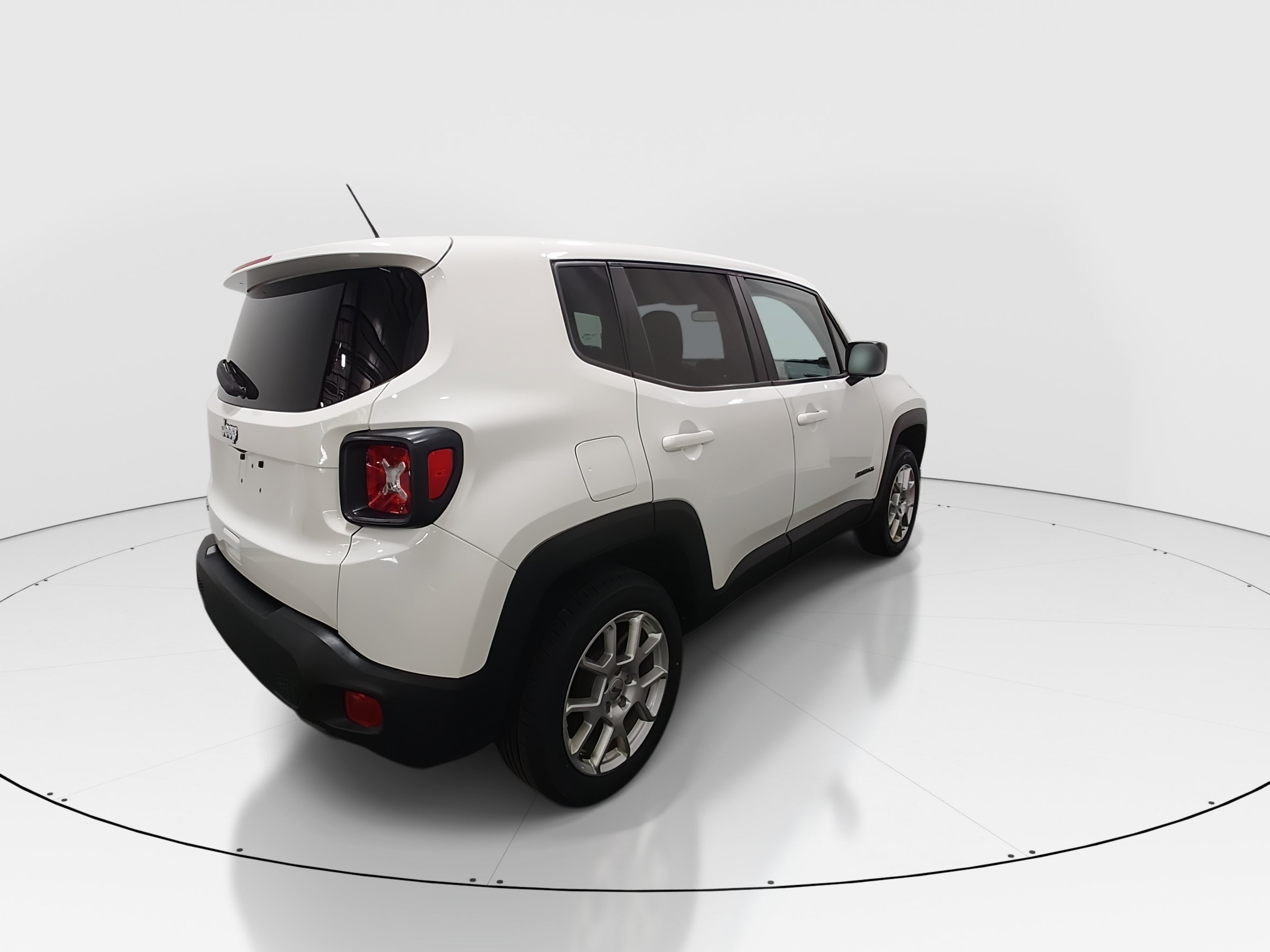 2023 Jeep Renegade Latitude - Photo 7